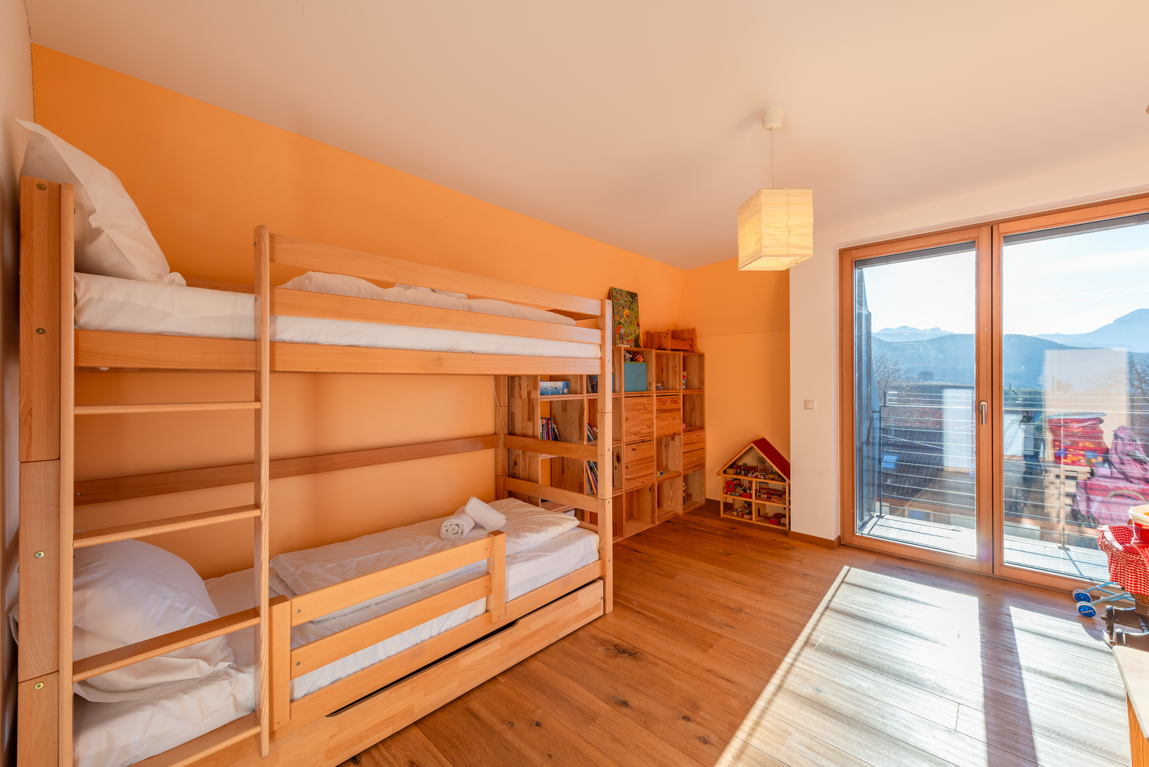 Penthouse / Ferienwohnung mit 3 Schlafzimmer – Kaltern am See, Südtiroler Weinstrasse · 3 Schlafzimmer
