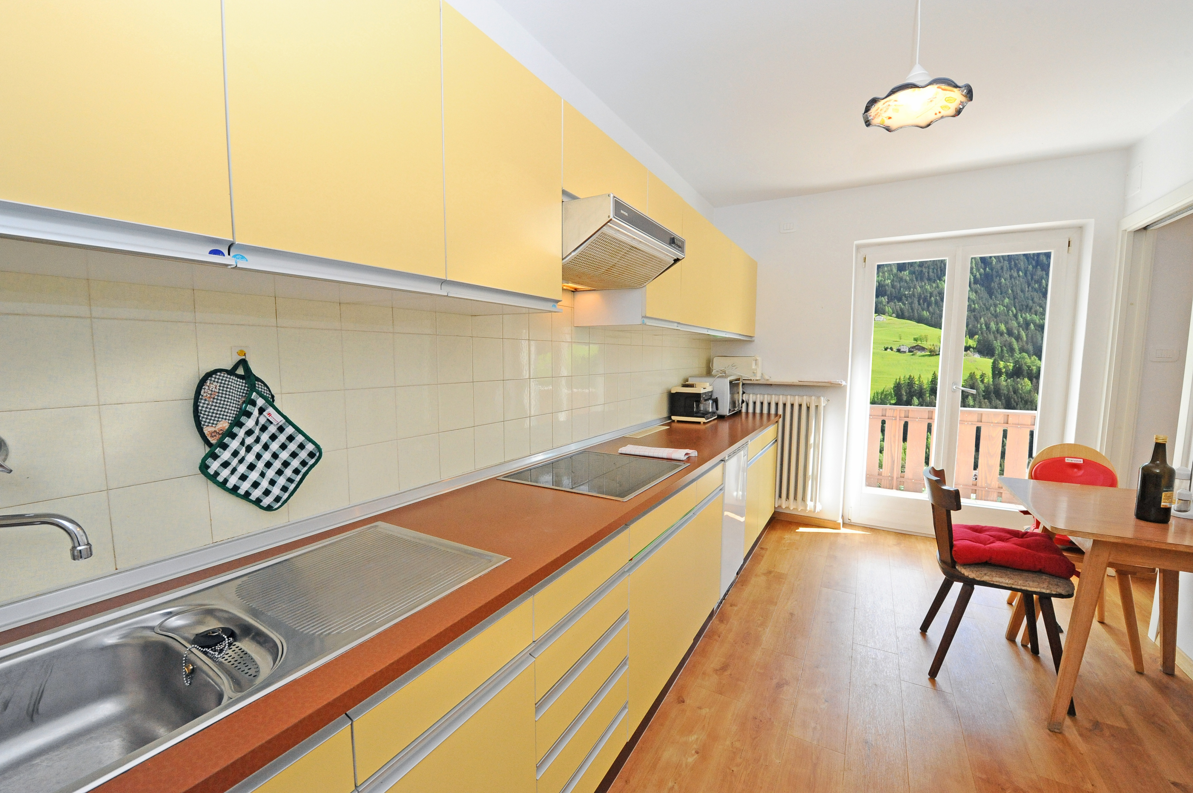 Ferienwohnung mit 3 Schlafzimmer und Balkon – St. Ulrich, Gröden · 3 Schlafzimmer