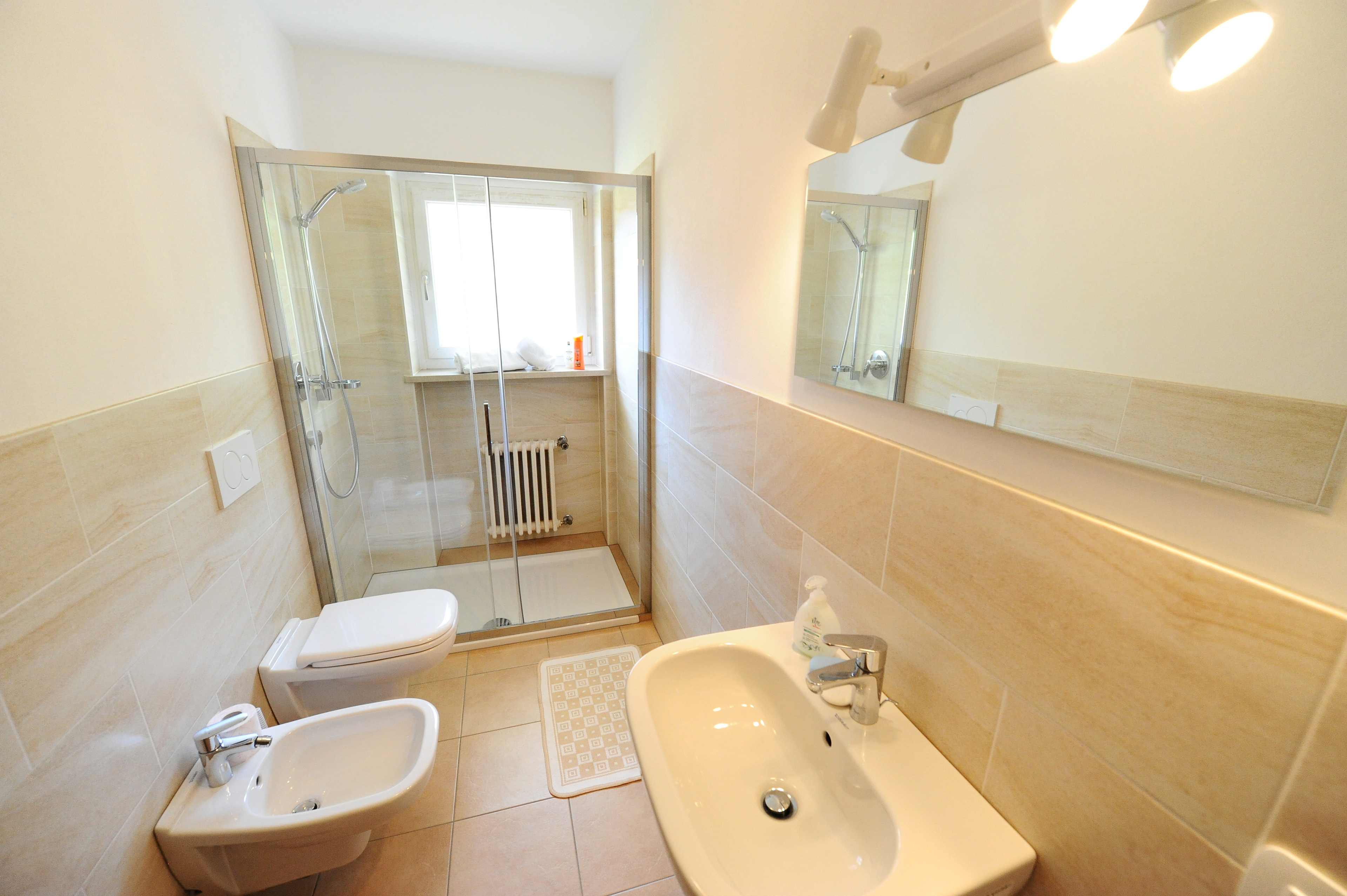 Ferienwohnung mit 3 Schlafzimmer und Balkon – St. Ulrich, Gröden · 3 Schlafzimmer