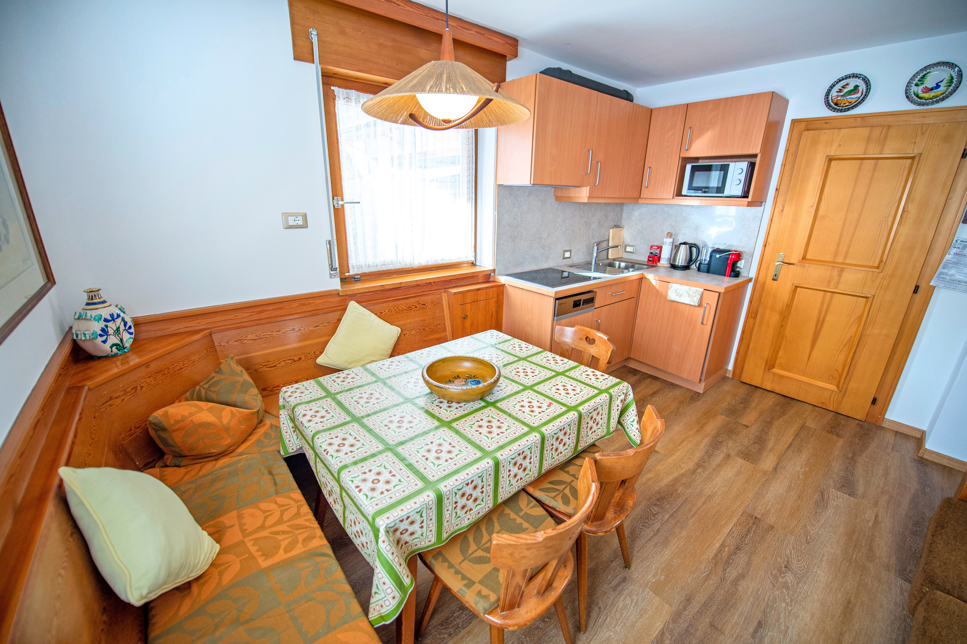 Ferienwohnung mit 2 Schlafzimmer und Garten – St. Ulrich, Gröden · 2 Schlafzimmer