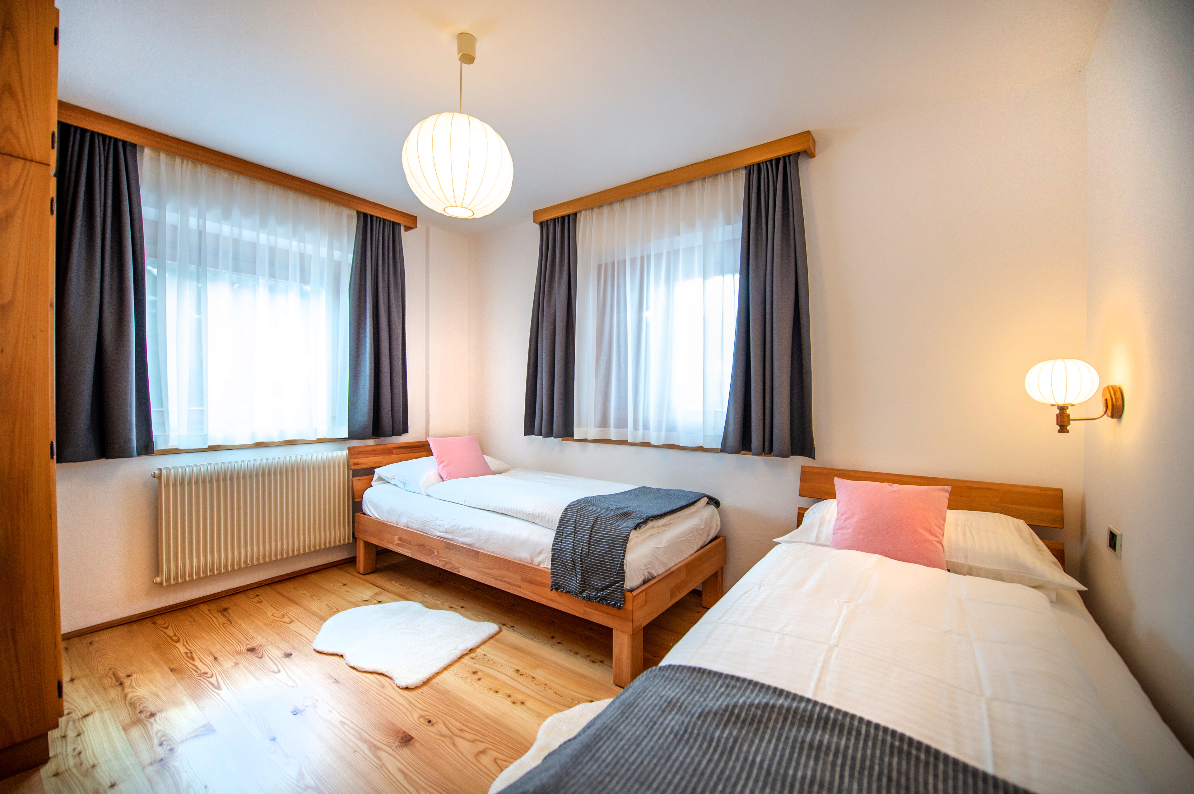Ferienwohnung mit 2 Schlafzimmern und Garten – St. Ulrich, Gröden · 2 Schlafzimmer