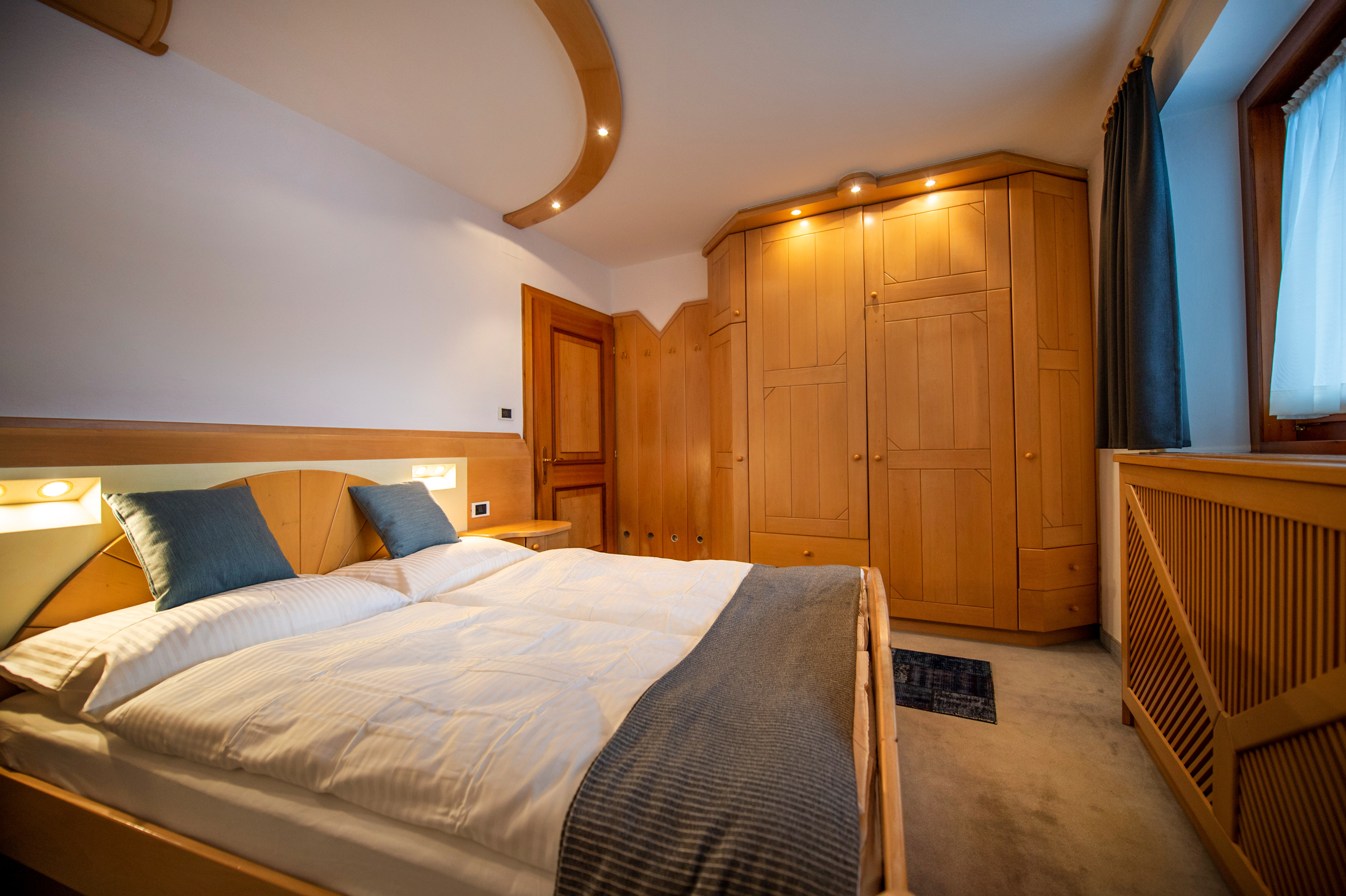 Ferienwohnung mit 2 Schlafzimmern und Garten – St. Ulrich, Gröden · 2 Schlafzimmer