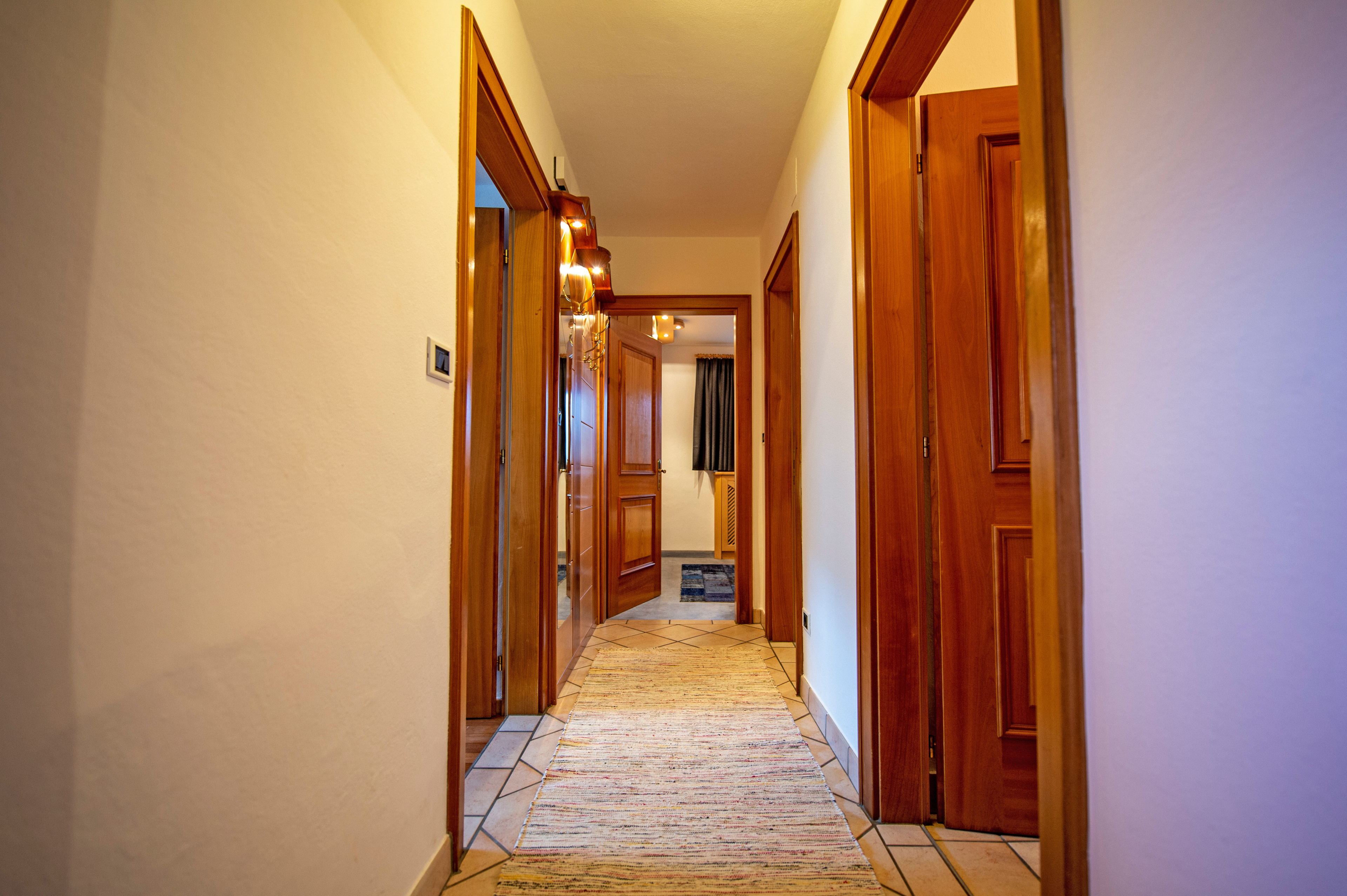 Ferienwohnung mit 2 Schlafzimmern und Garten – St. Ulrich, Gröden · 2 Schlafzimmer