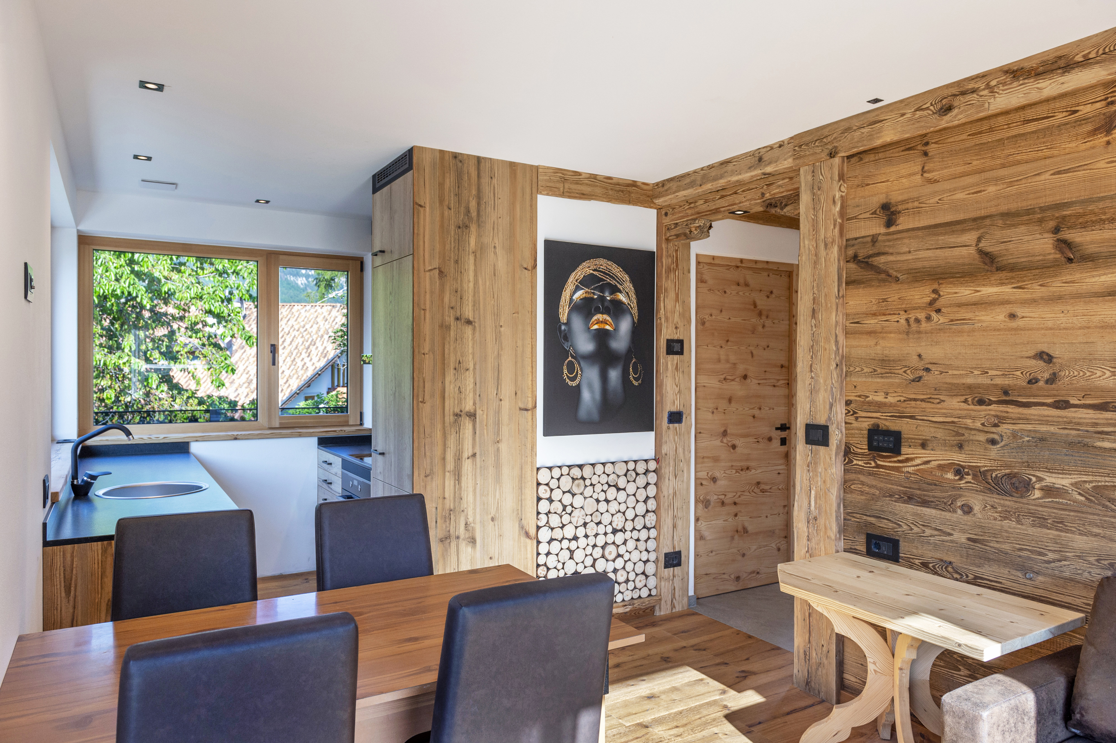 Ferienwohnung mit 2 Schlafzimmer und Terrasse – St. Ulrich, Gröden · 2 Schlafzimmer