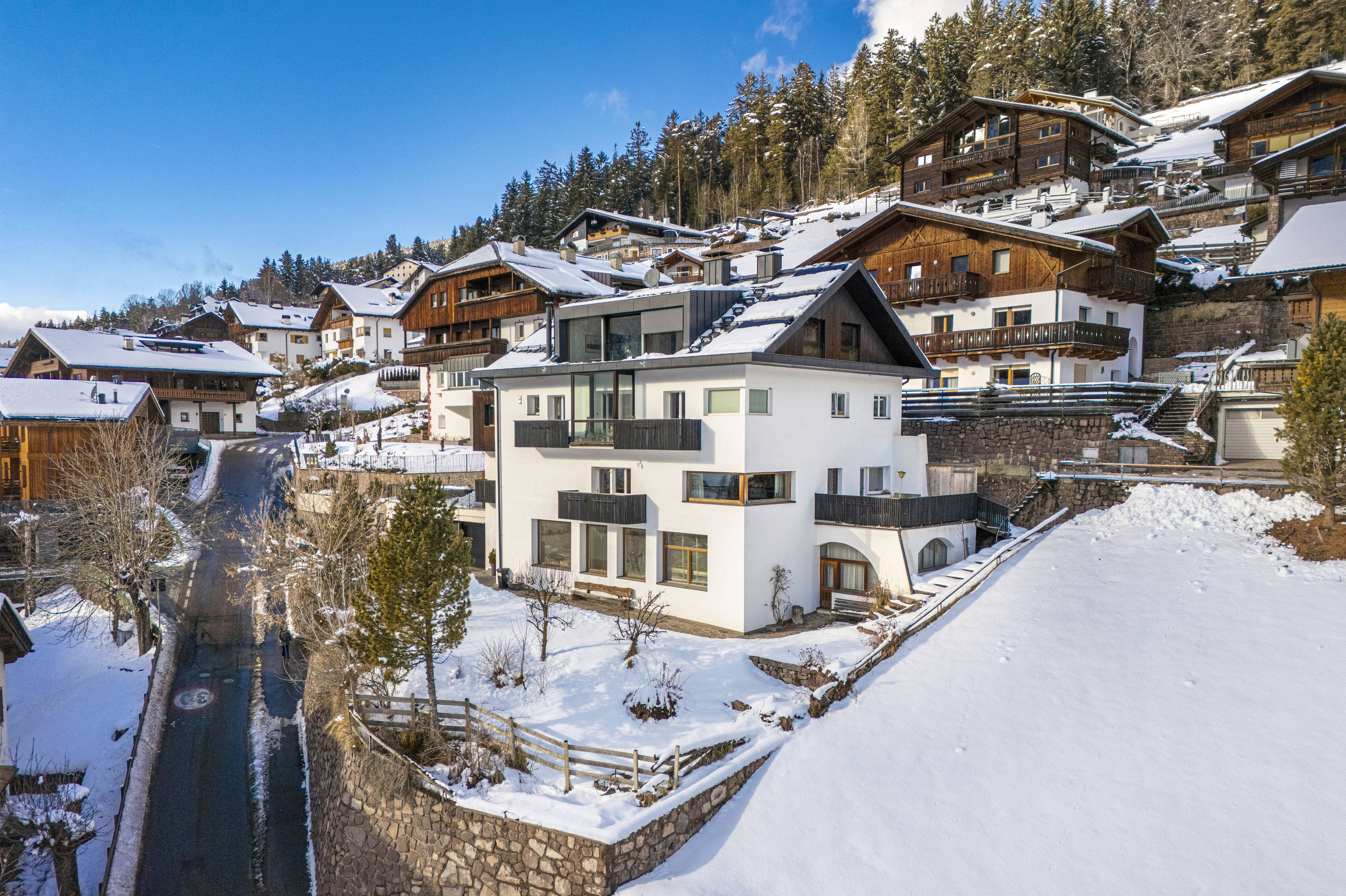Geräumige Ferienwohnung mit 3 Schlafzimmern, Balkon und Terrasse – St. Ulrich, Gröden · 3 Schlafzimmer