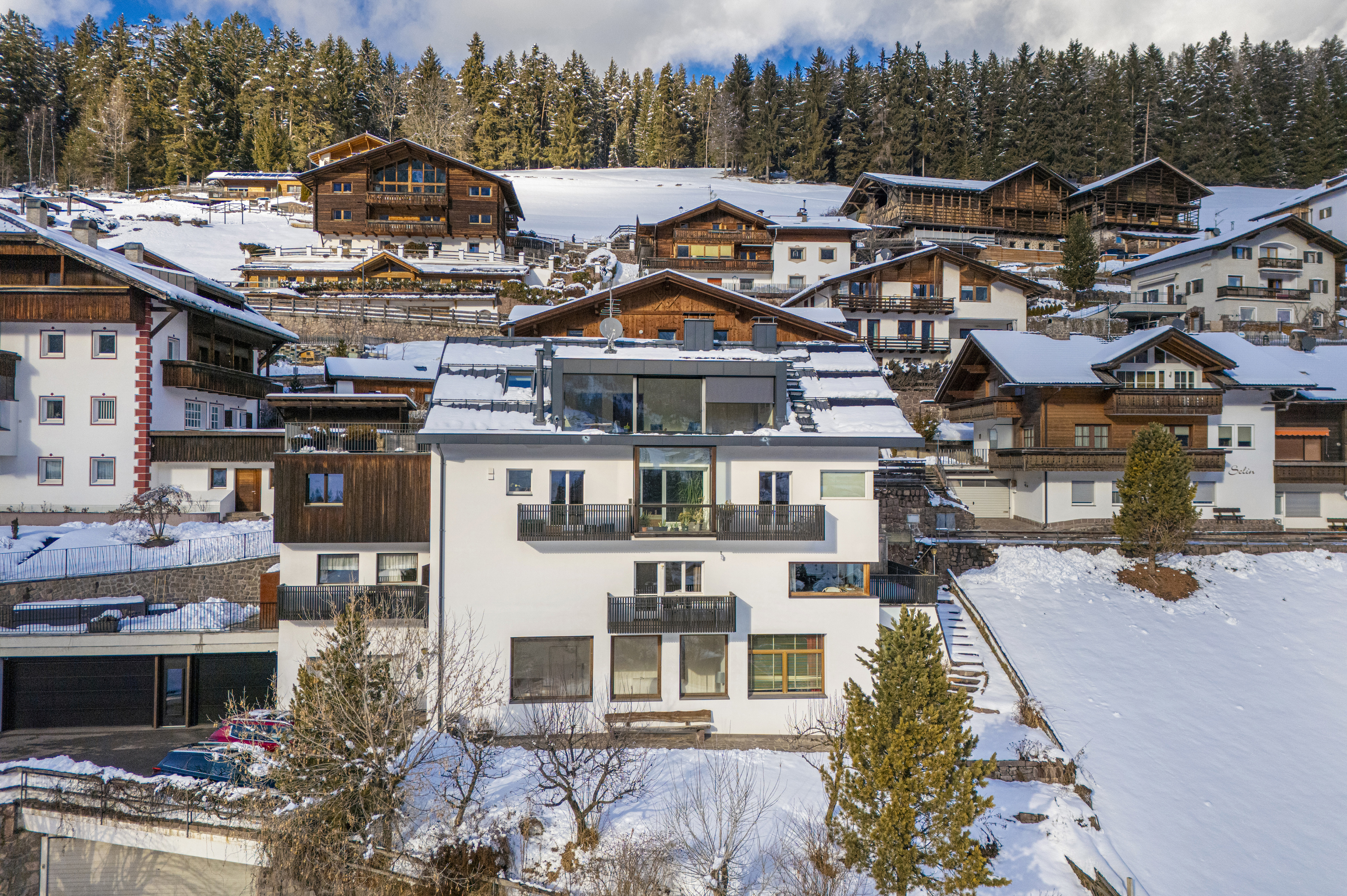 Geräumige Ferienwohnung mit 3 Schlafzimmern, Balkon und Terrasse – St. Ulrich, Gröden · 3 Schlafzimmer