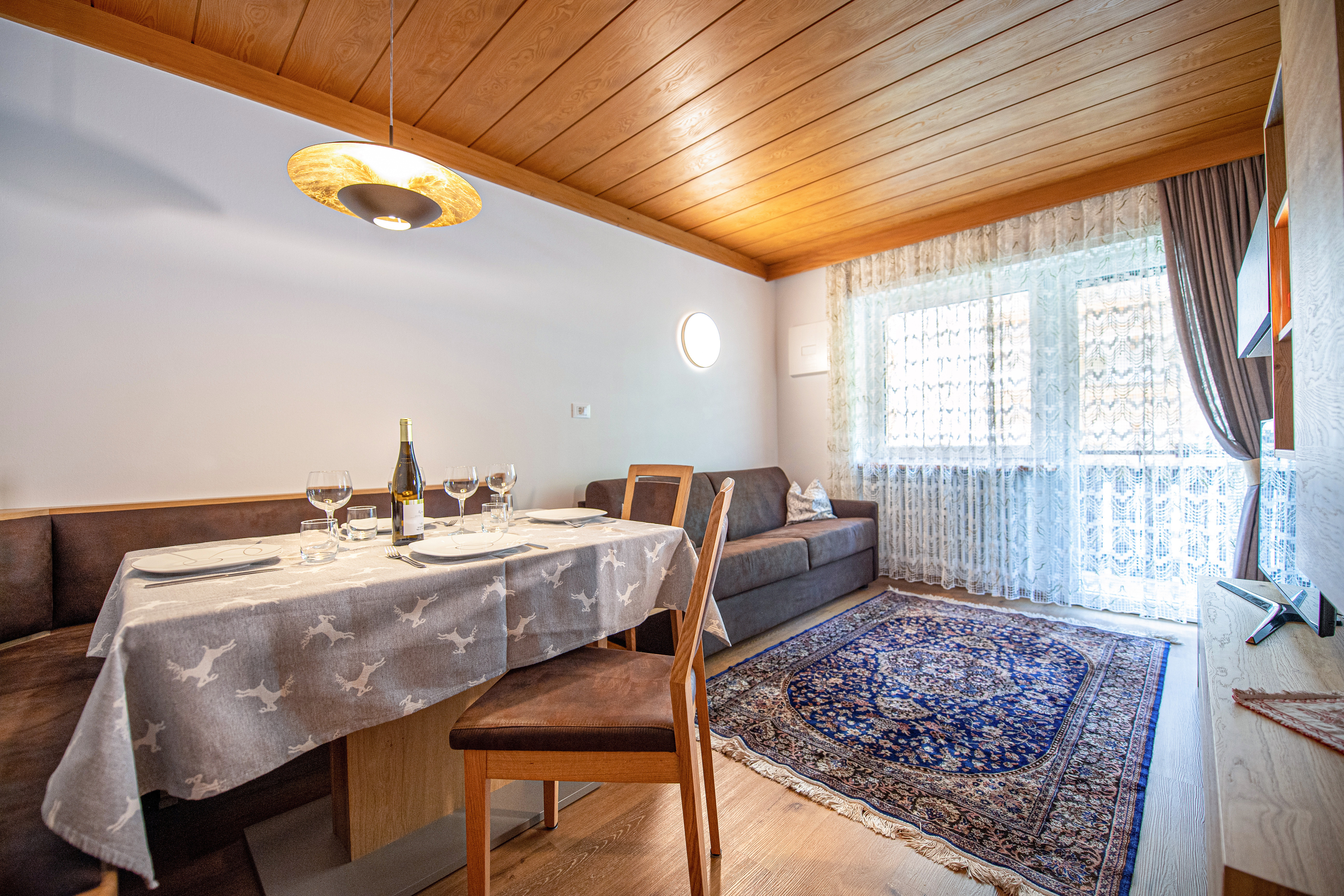 Ferienwohnung mit 2 Schlafzimmern und Balkon – Wolkenstein, Gröden · 2 Schlafzimmer