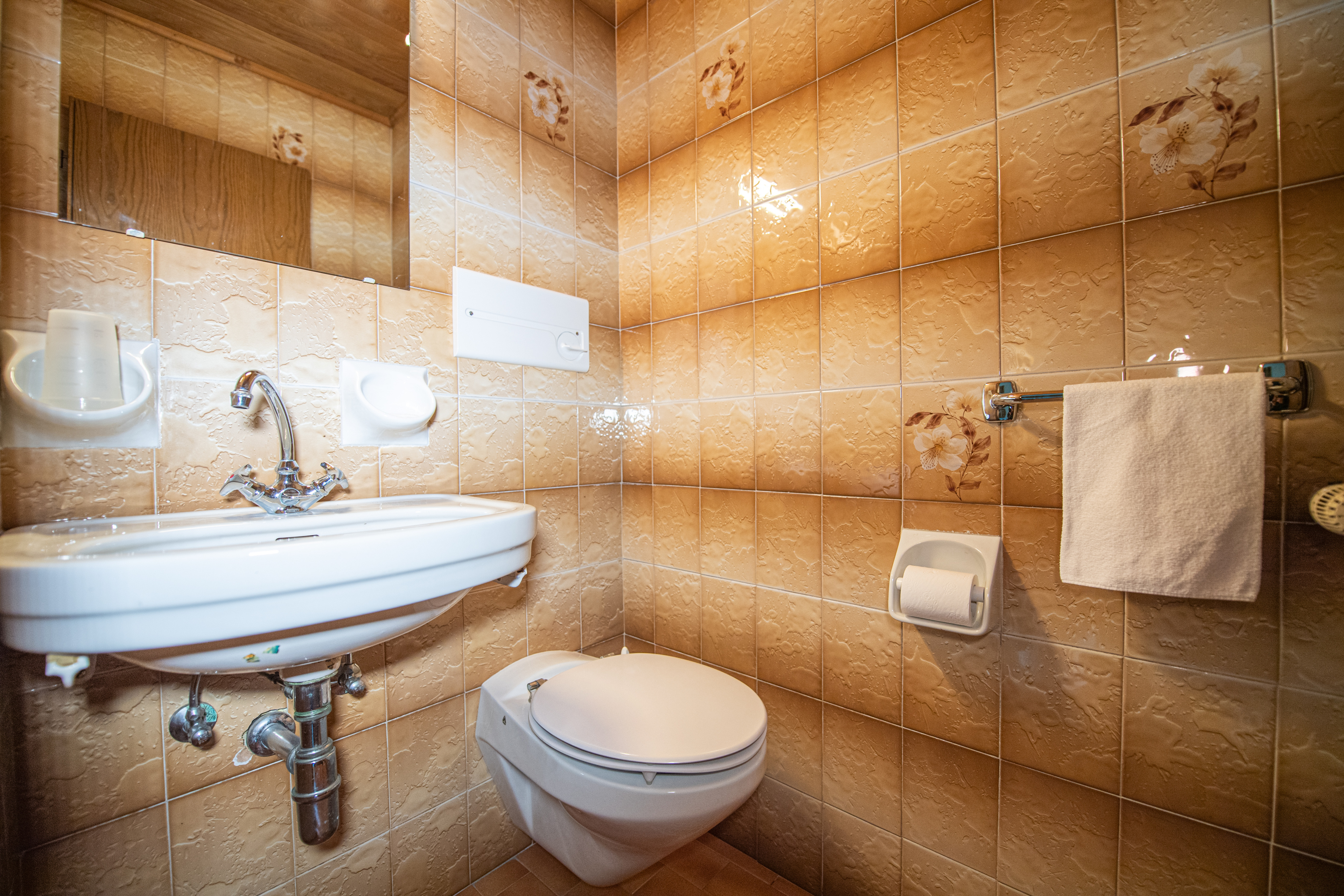 Ferienwohnung mit 3 Schlafzimmer und Balkon – Wolkenstein, Gröden · 3 Schlafzimmer