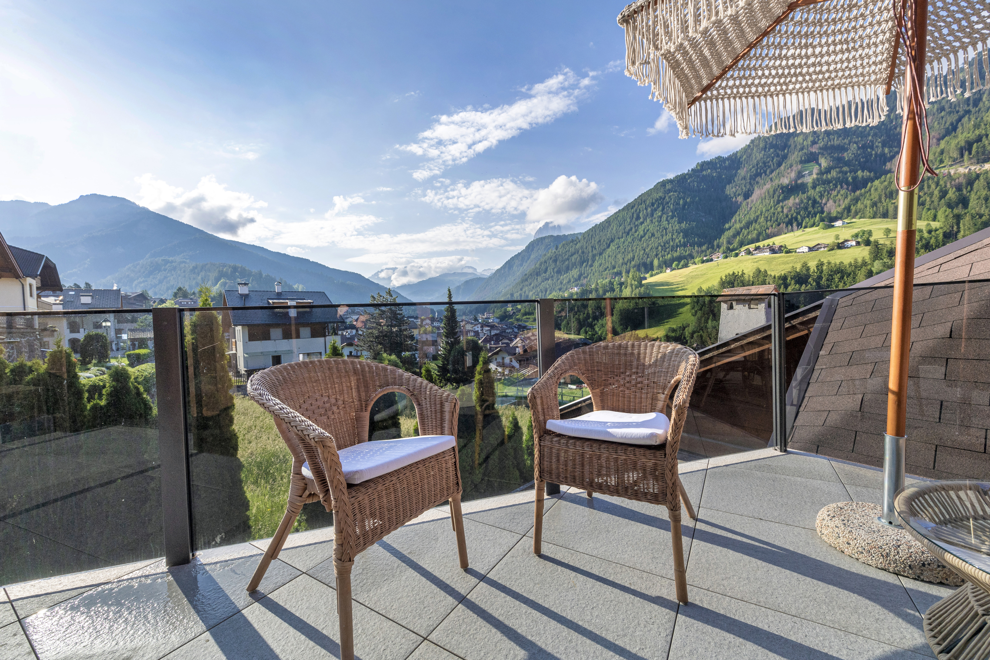 Ferienwohnung mit 2 Schlafzimmer und Terrasse – St. Ulrich, Gröden · 2 Schlafzimmer