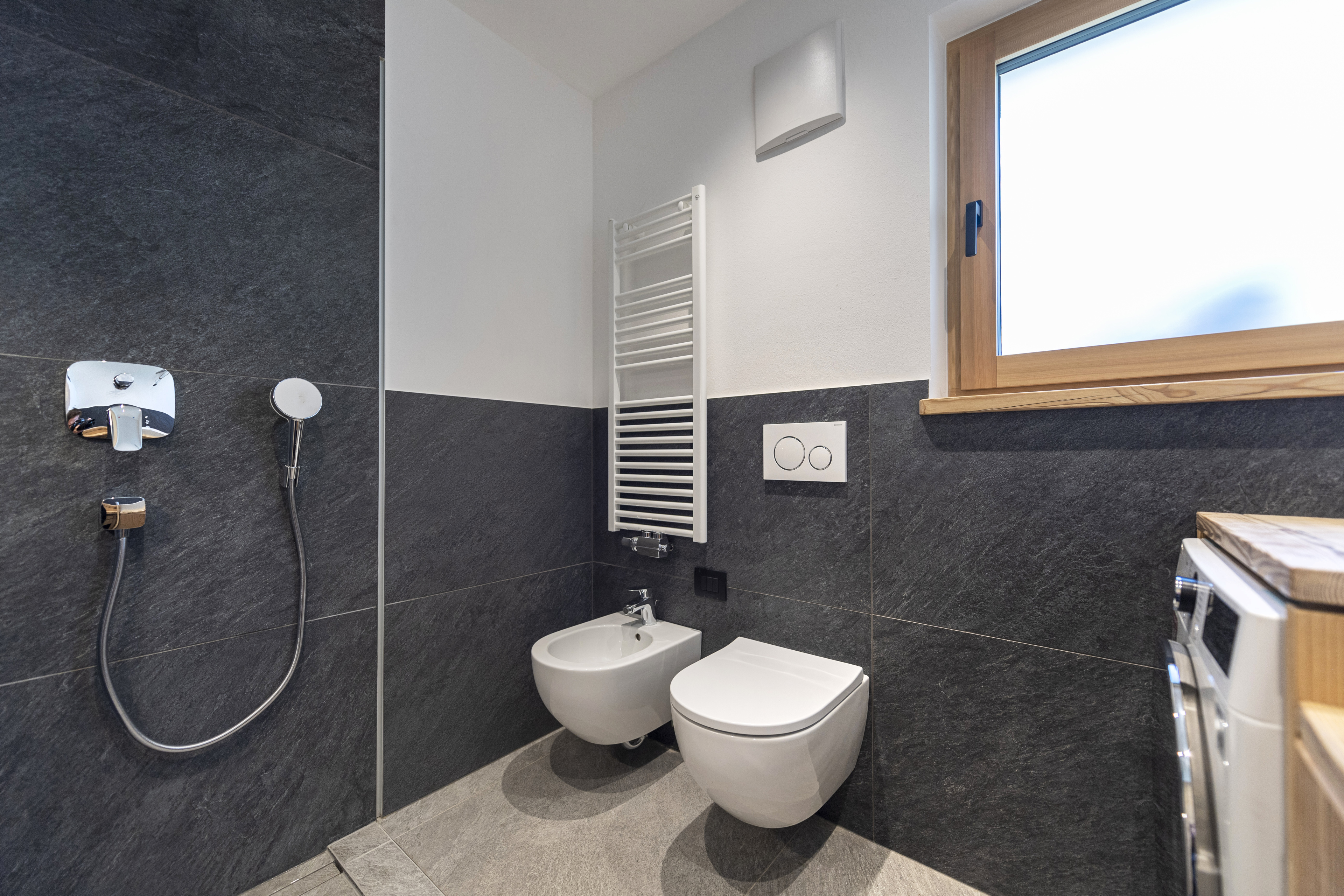 Ferienwohnung mit 2 Schlafzimmer und Terrasse – St. Ulrich, Gröden · 2 Schlafzimmer