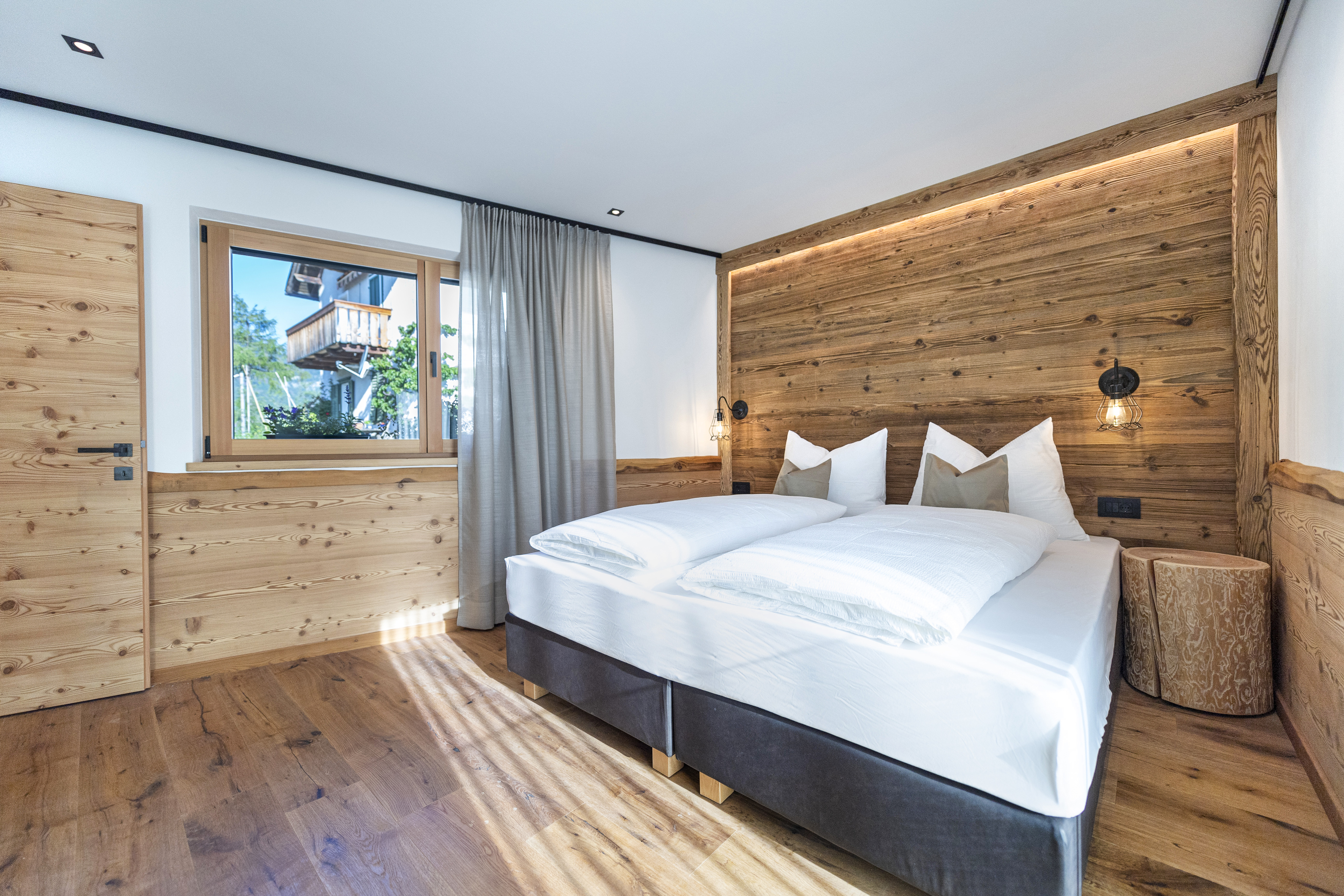 Ferienwohnung mit 2 Schlafzimmer und Terrasse – St. Ulrich, Gröden · 2 Schlafzimmer