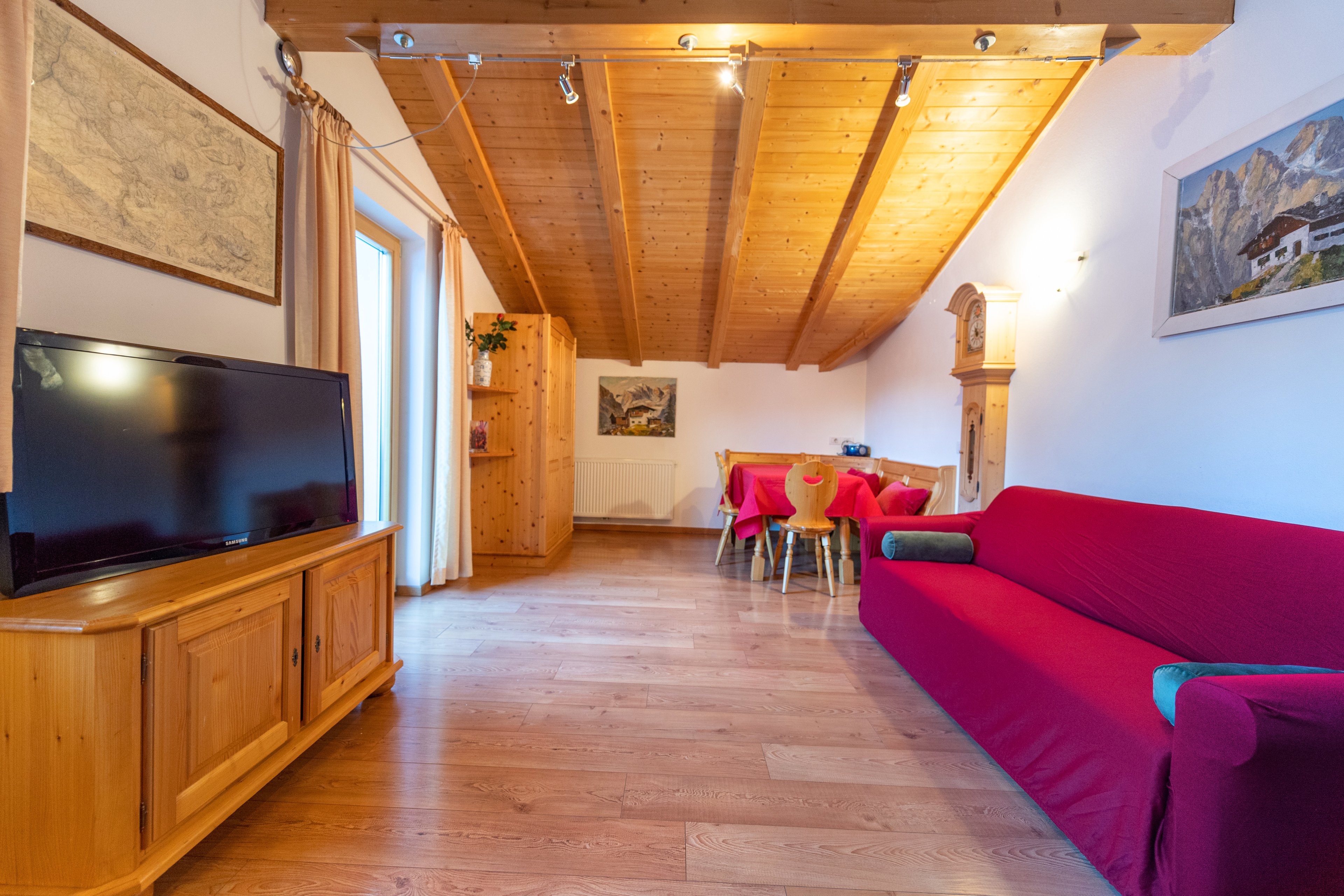 Ferienwohnung mit 1 Schlafzimmer und Balkon „Lavinia“ – St. Ulrich, Gröden · 1 Schlafzimmer