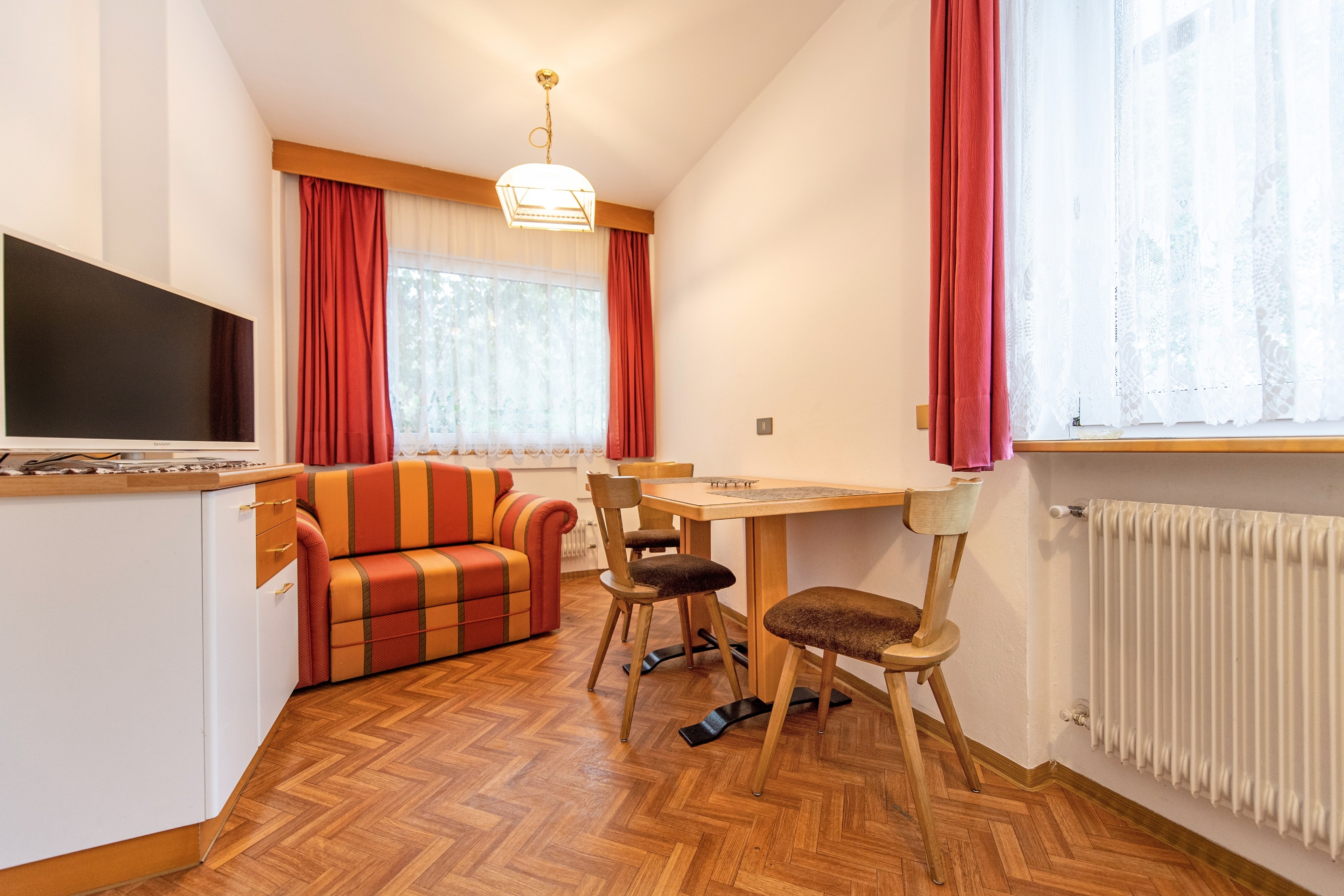 Ferienwohnung mit 1 Schlafzimmer – Wolkenstein, Gröden · 1 Schlafzimmer