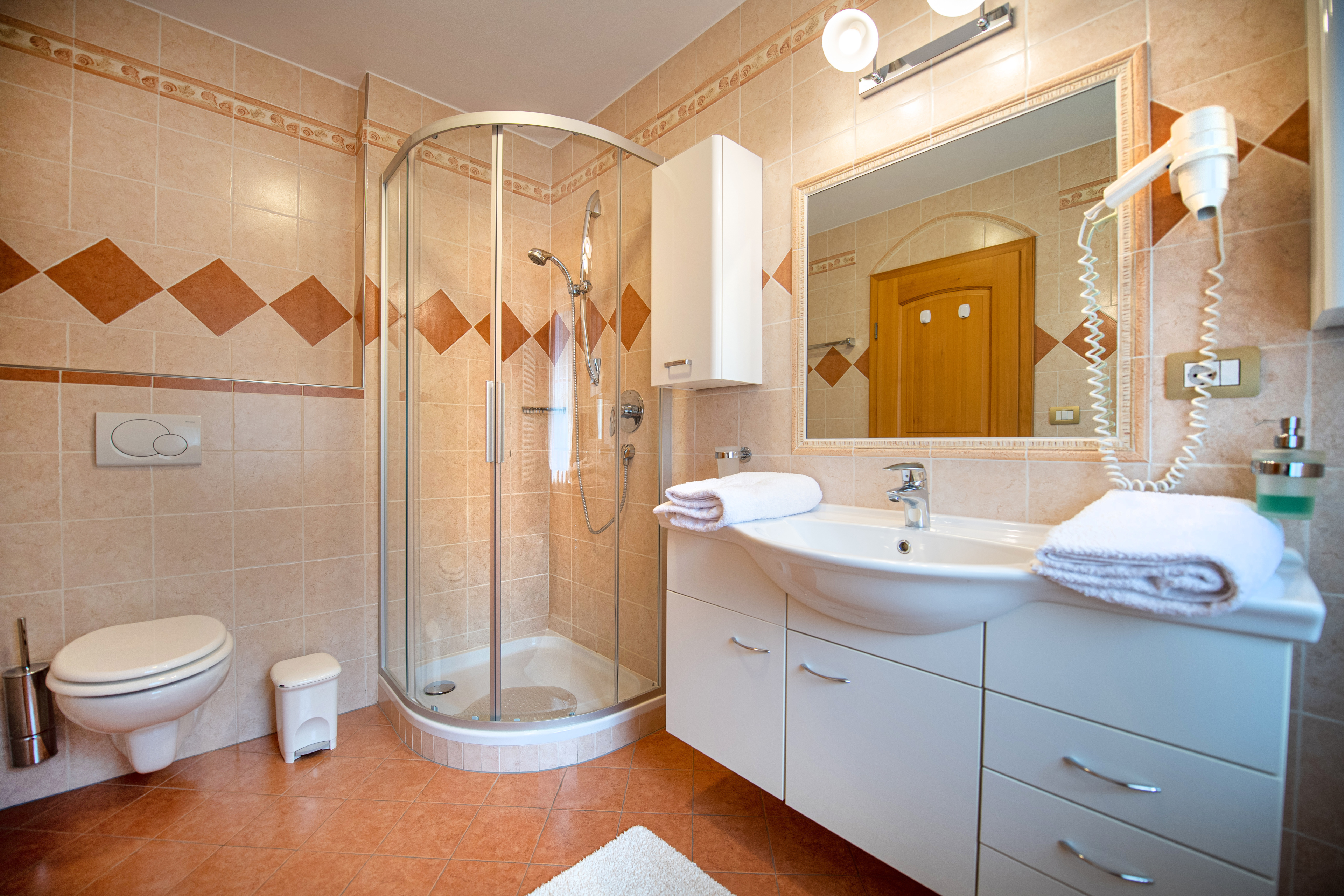 Ferienwohnung mit 2 Schlafzimmern – St. Ulrich, Gröden · 2 Schlafzimmer