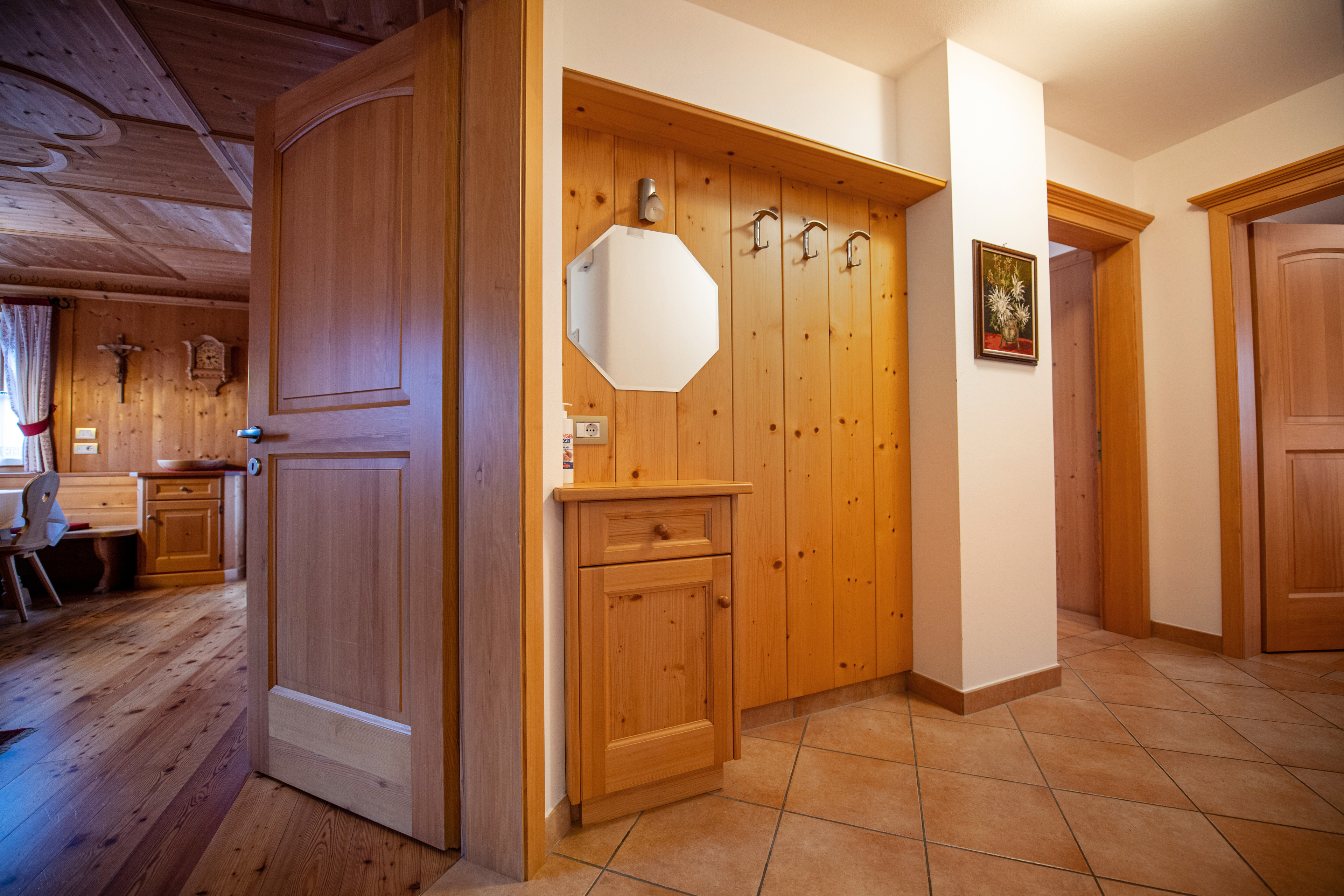 Ferienwohnung mit 2 Schlafzimmern – St. Ulrich, Gröden · 2 Schlafzimmer