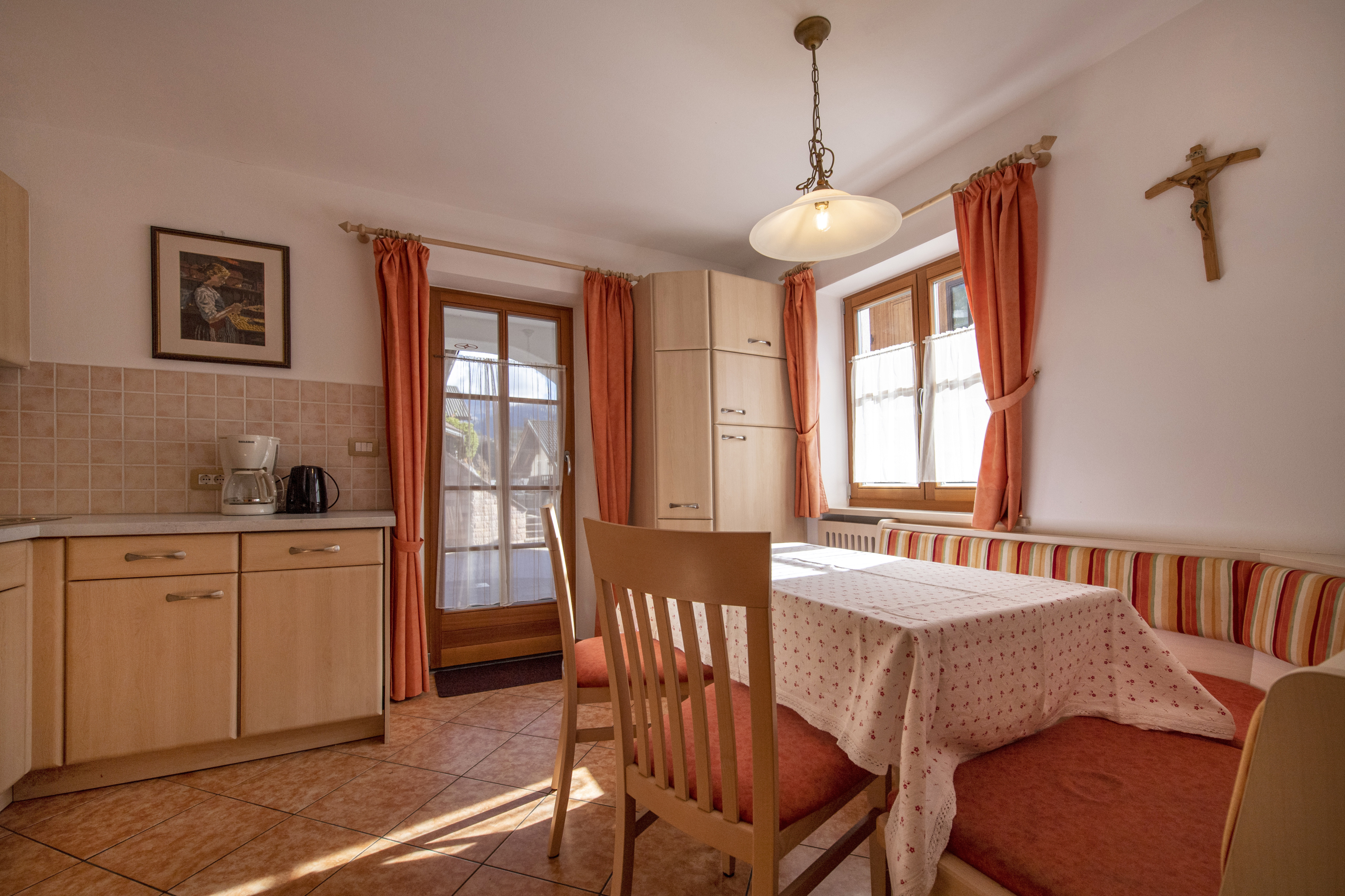 Ferienwohnung mit 2 Schlafzimmern – St. Ulrich, Gröden · 2 Schlafzimmer