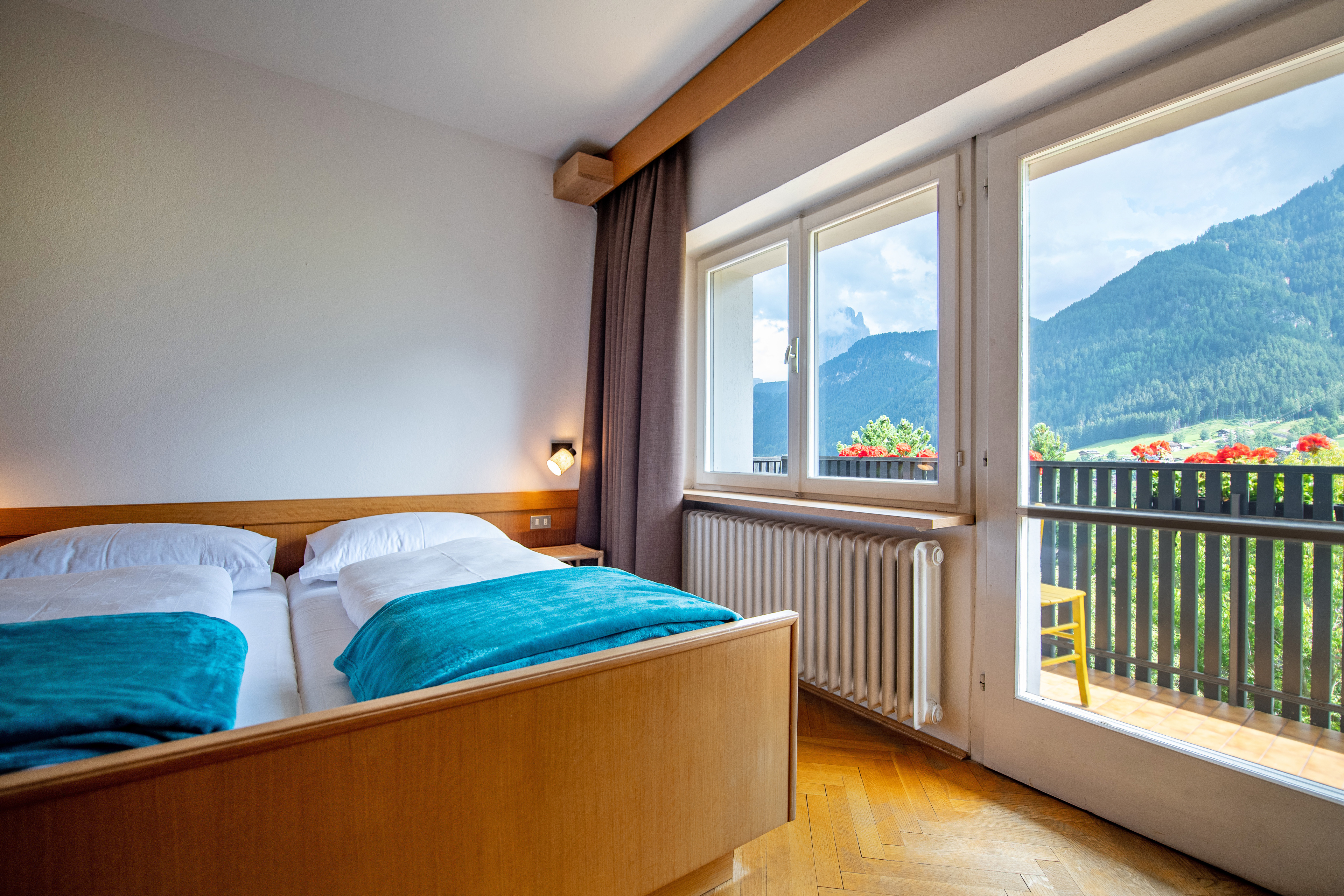 Geräumige Ferienwohnung mit 3 Schlafzimmern, Balkon und Terrasse – St. Ulrich, Gröden · 3 Schlafzimmer