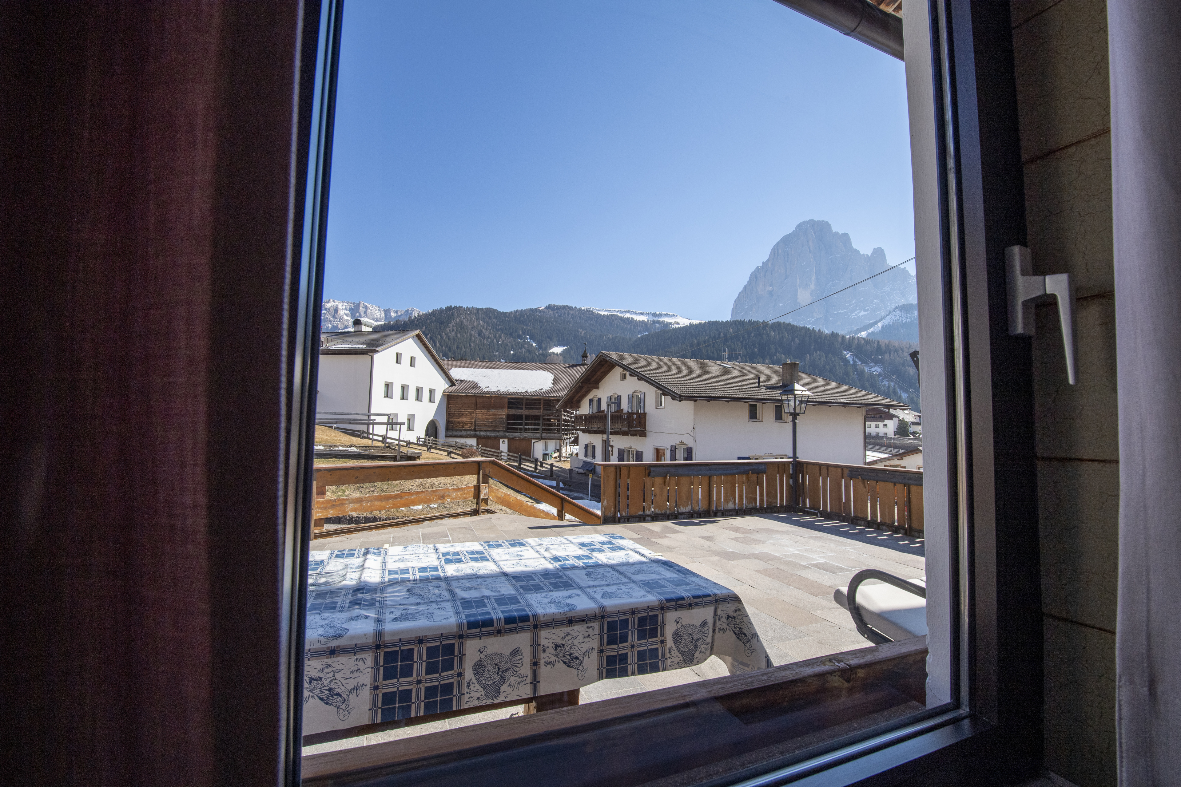 Ferienwohnung mit 1 Schlafzimmer und Terrasse – Wolkenstein, Gröden · 1 Schlafzimmer
