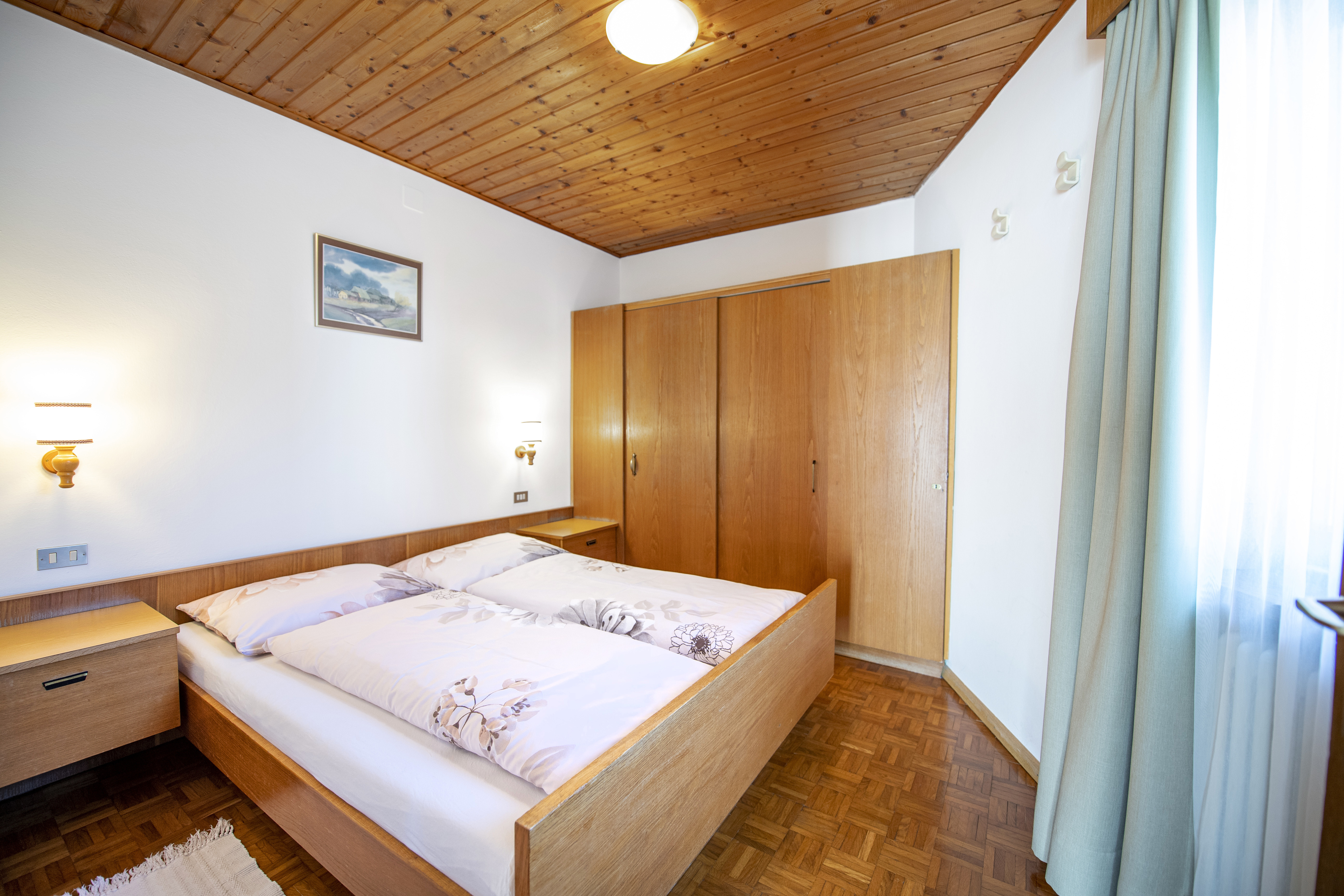 Ferienwohnung mit 1 Schlafzimmer und Terrasse – Wolkenstein, Gröden · 1 Schlafzimmer