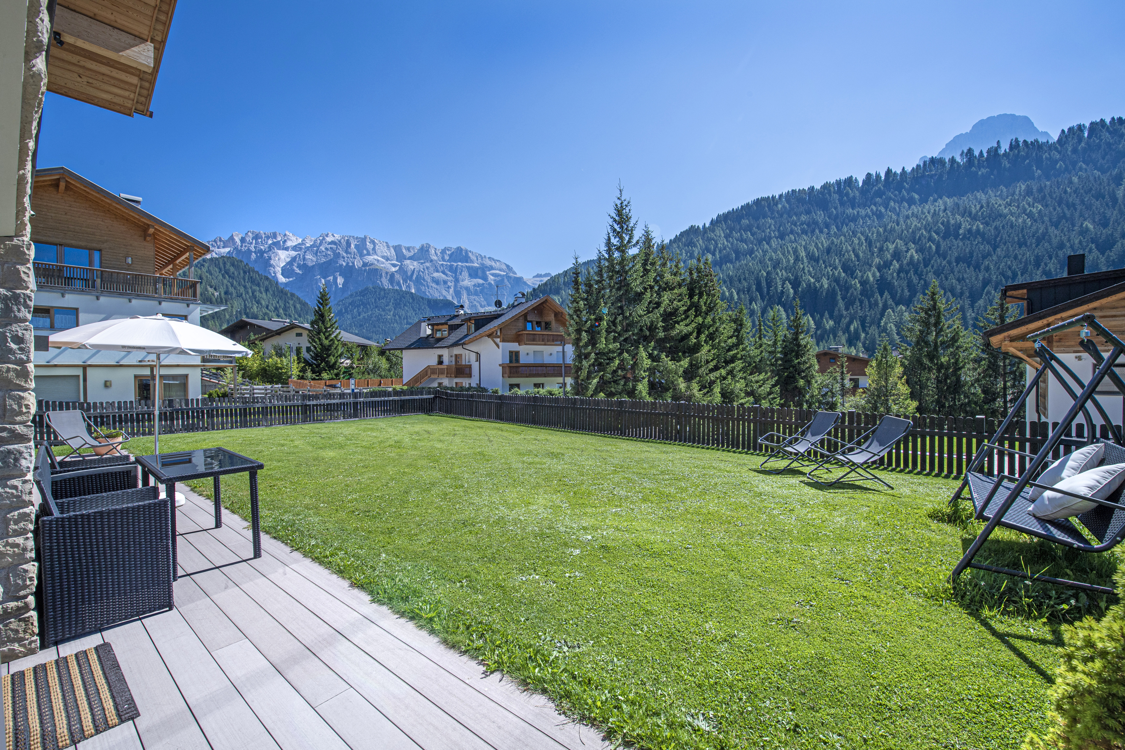 Ferienwohnung mit 2 Schlafzimmern und Garten – Wolkenstein, Gröden · 2 Schlafzimmer