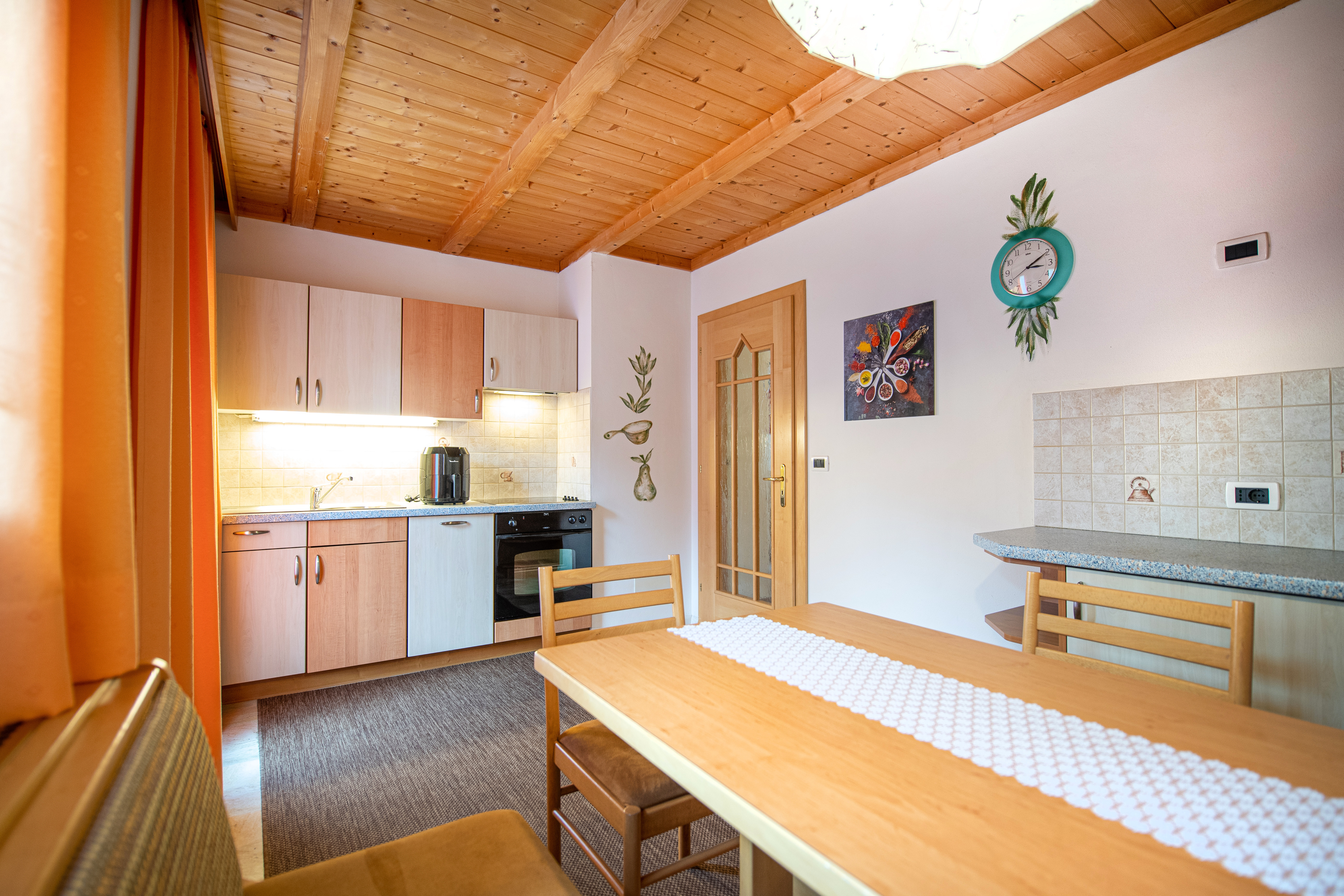 Dachgeschosswohnung mit 3 Schlafzimmern, 3 Bädern und 3 Balkone – Sankt Christina, Gröden · 3 Schlafzimmer