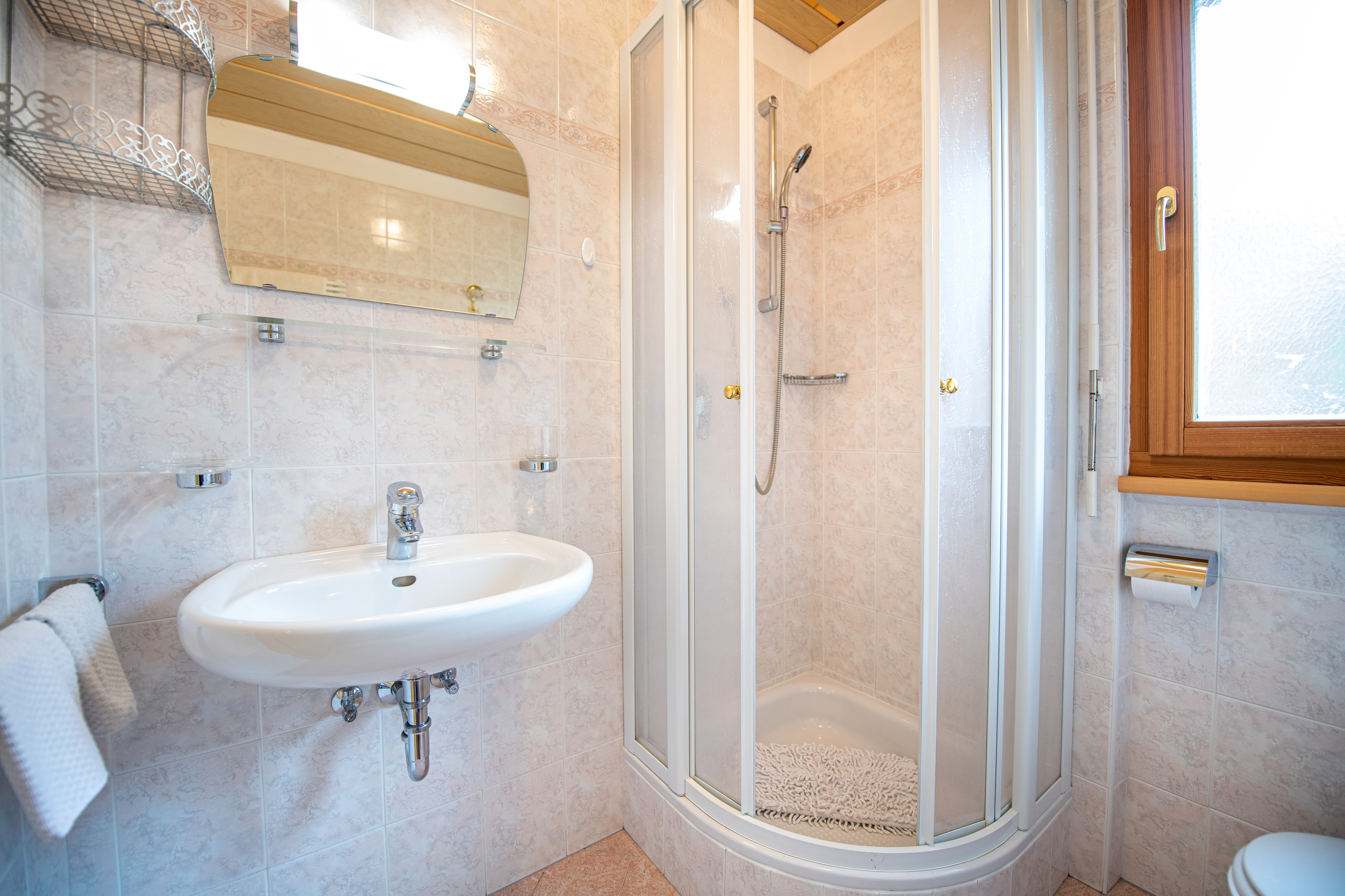 Dachgeschosswohnung mit 3 Schlafzimmern, 3 Bädern und 3 Balkone – Sankt Christina, Gröden · 3 Schlafzimmer