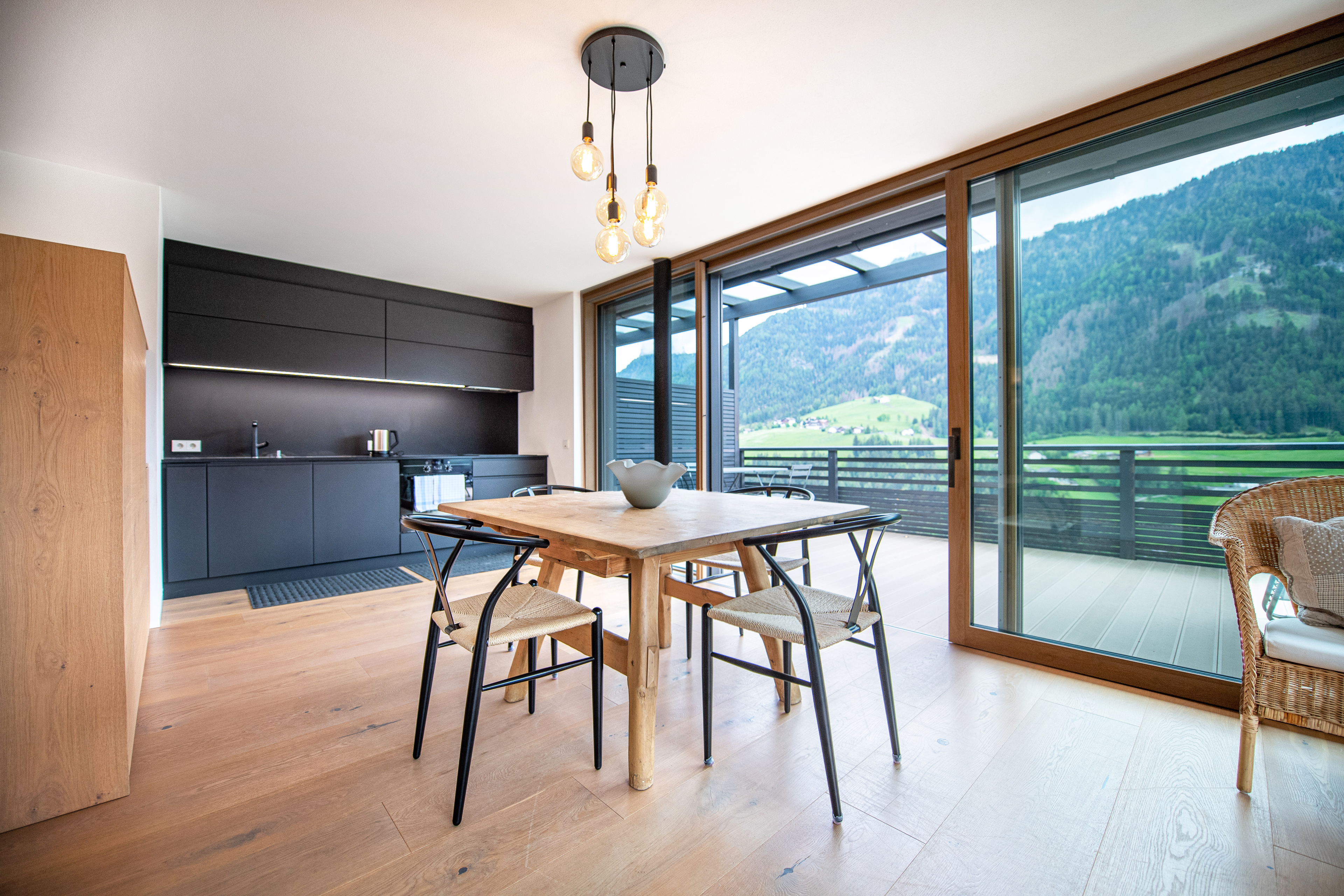 Ferienwohnung mit 2 Schlafzimmer und Südterrasse – St. Ulrich, Gröden · 2 Schlafzimmer