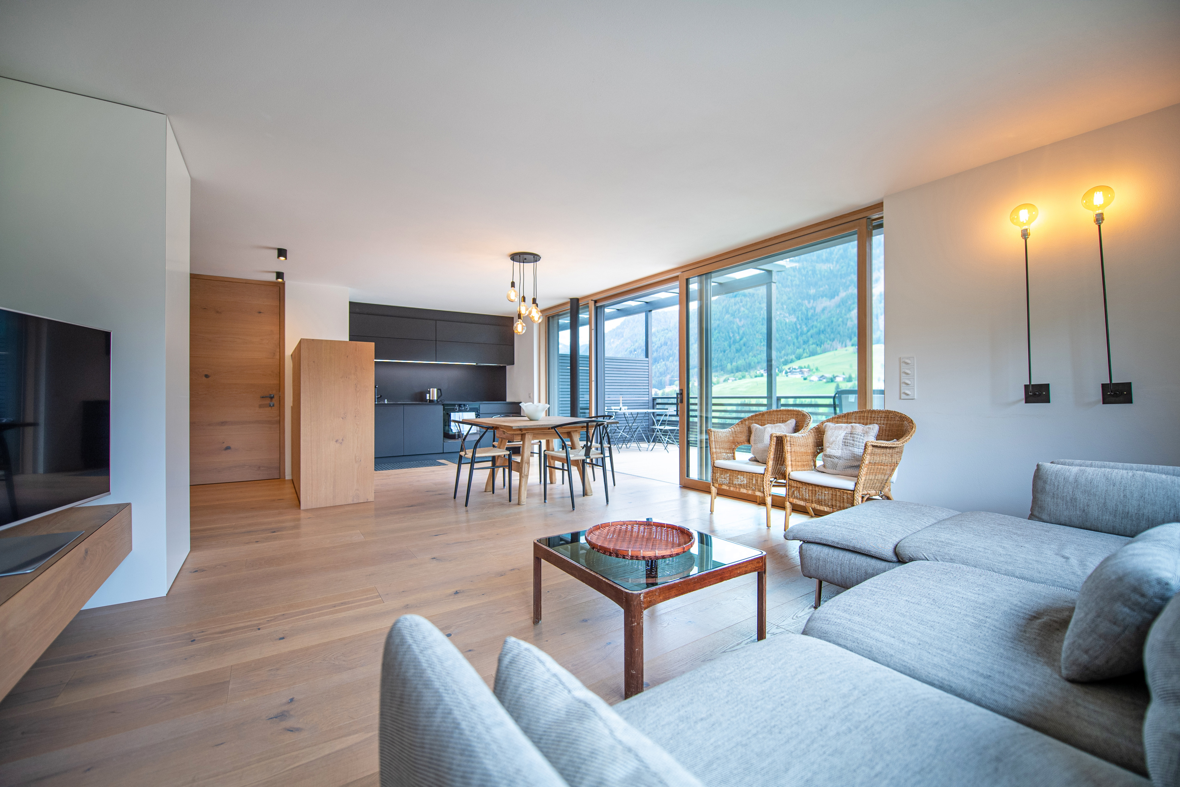 Ferienwohnung mit 2 Schlafzimmer und Südterrasse – St. Ulrich, Gröden · 2 Schlafzimmer