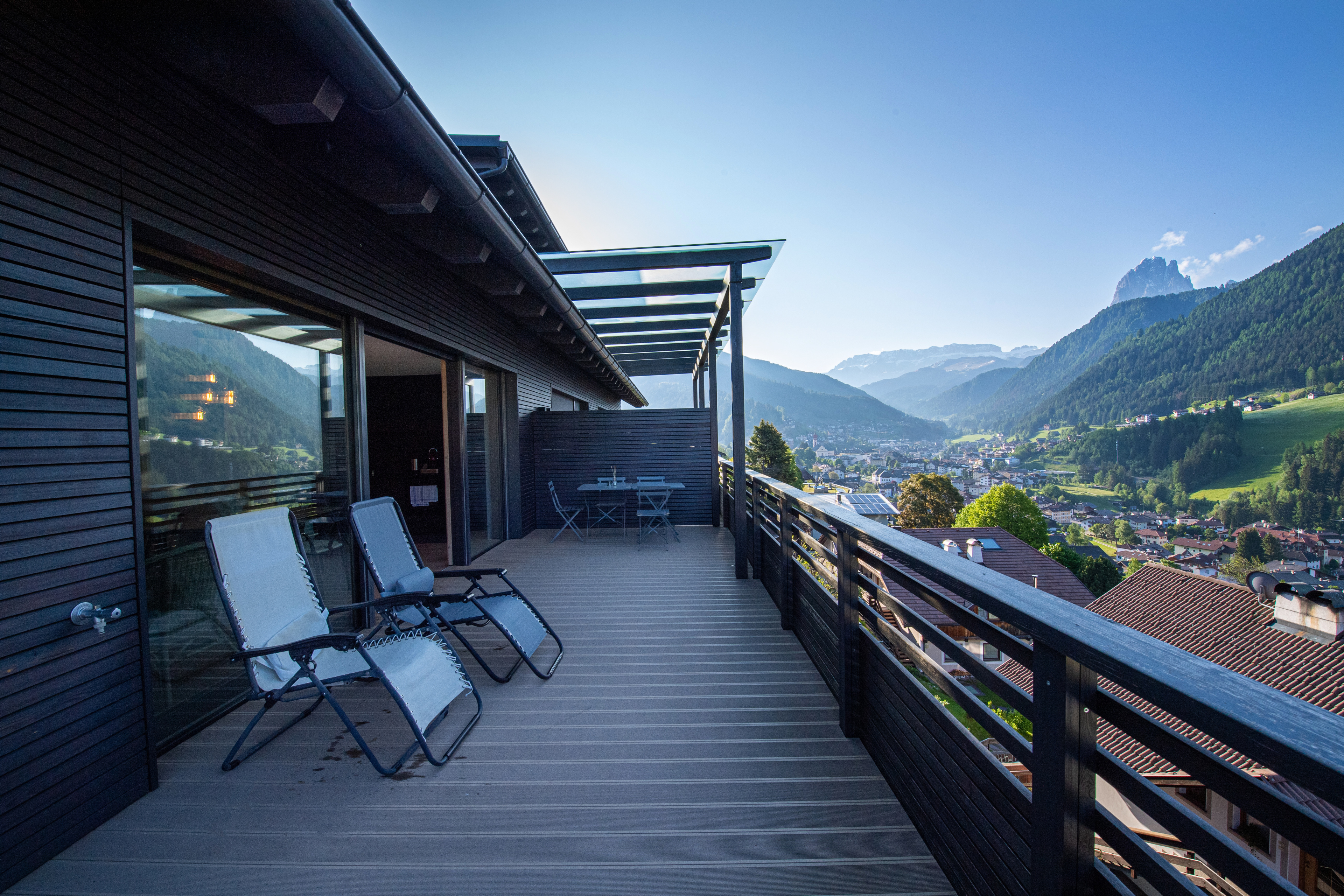 Ferienwohnung mit 2 Schlafzimmer und Südterrasse – St. Ulrich, Gröden · 2 Schlafzimmer