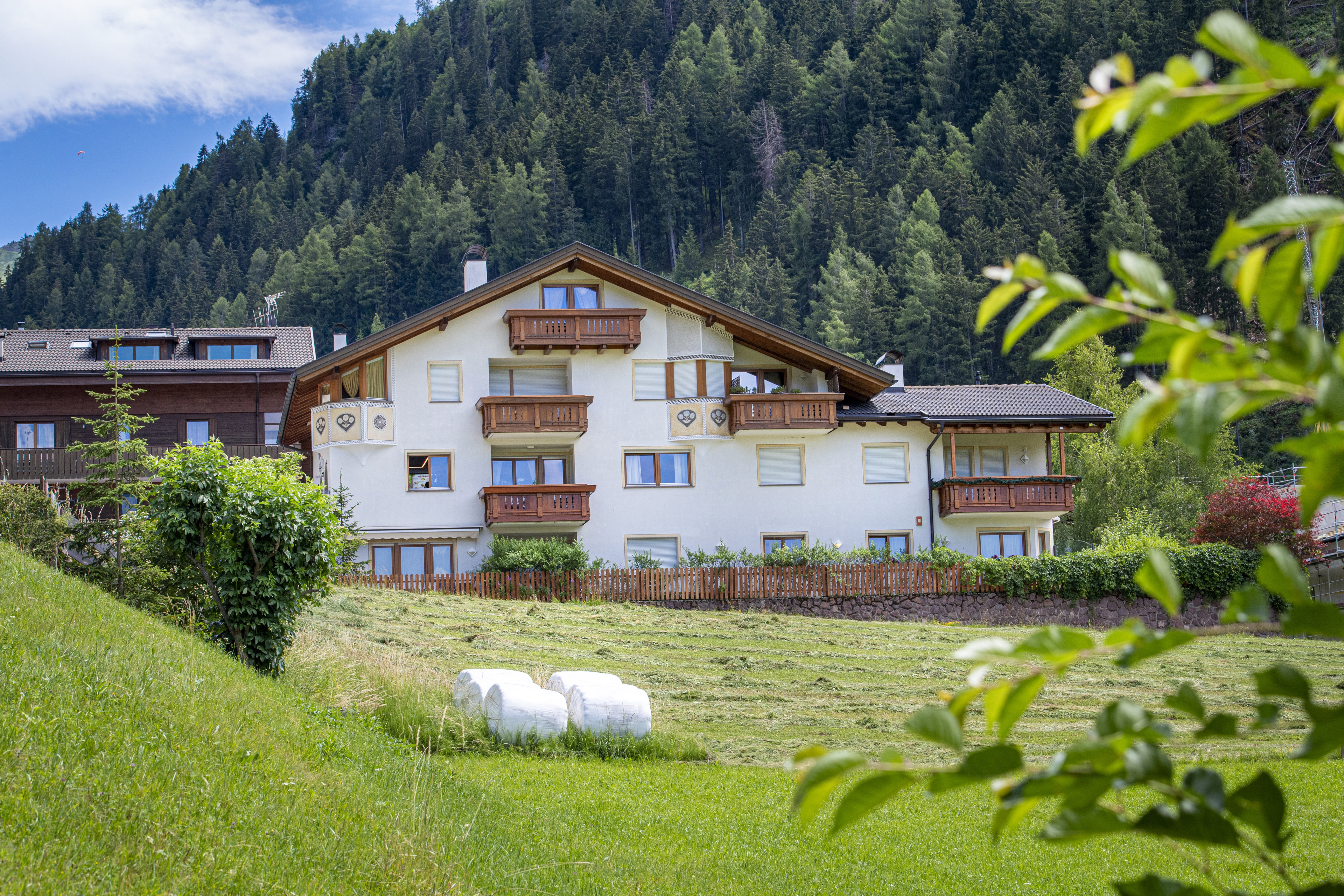 Appartamento con 2 camere da letto e terrazzo panoramico – Santa Cristina, Val Gardena · 2 Camera da letto