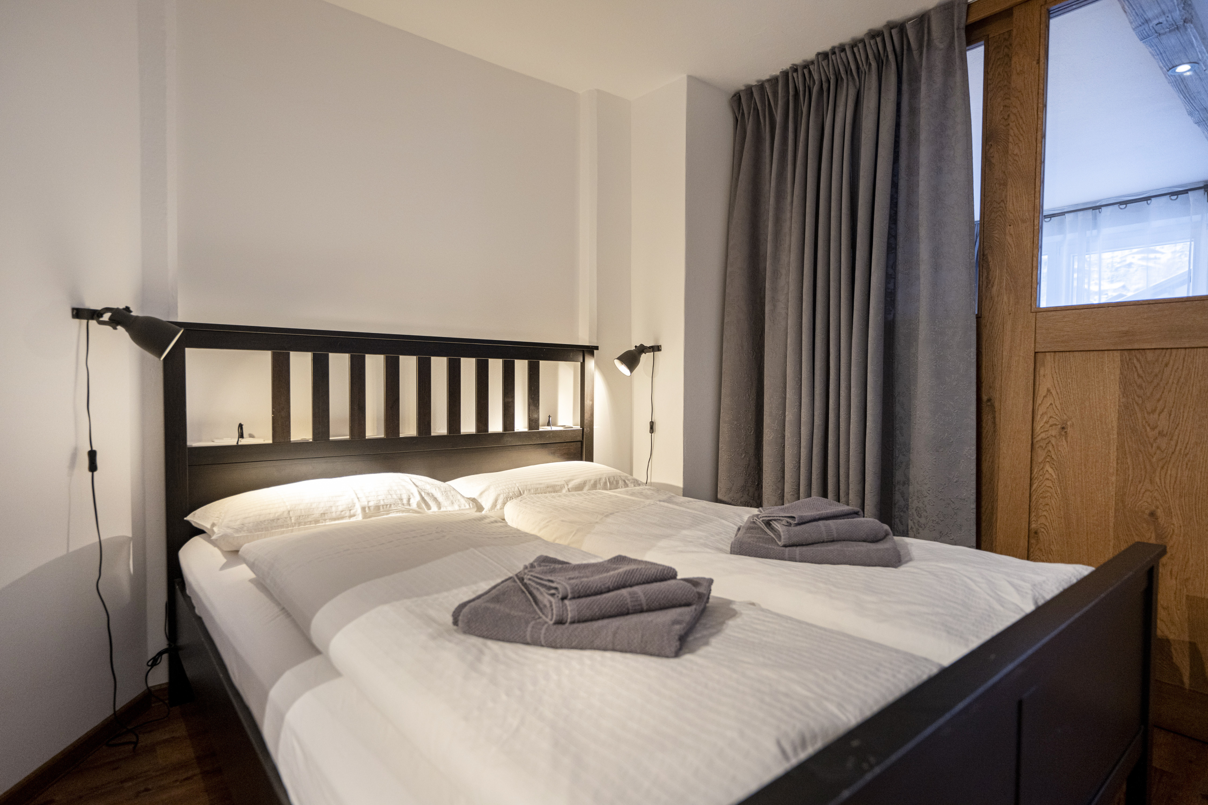 Ferienwohnung mit 2 Schlafzimmern un Gartenzugang – St. Ulrich, Gröden · 2 Schlafzimmer