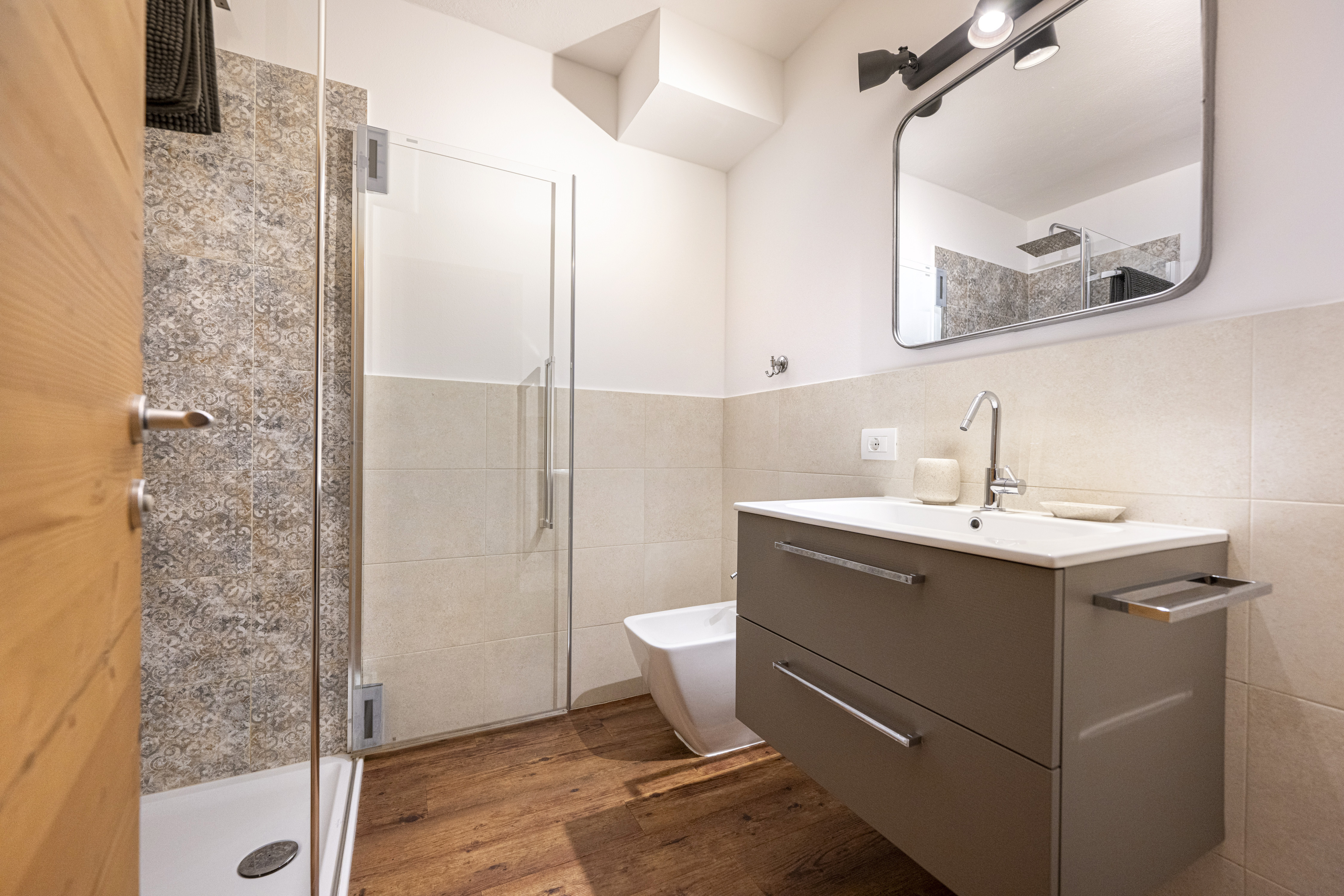 Ferienwohnung mit 2 Schlafzimmern un Gartenzugang – St. Ulrich, Gröden · 2 Schlafzimmer