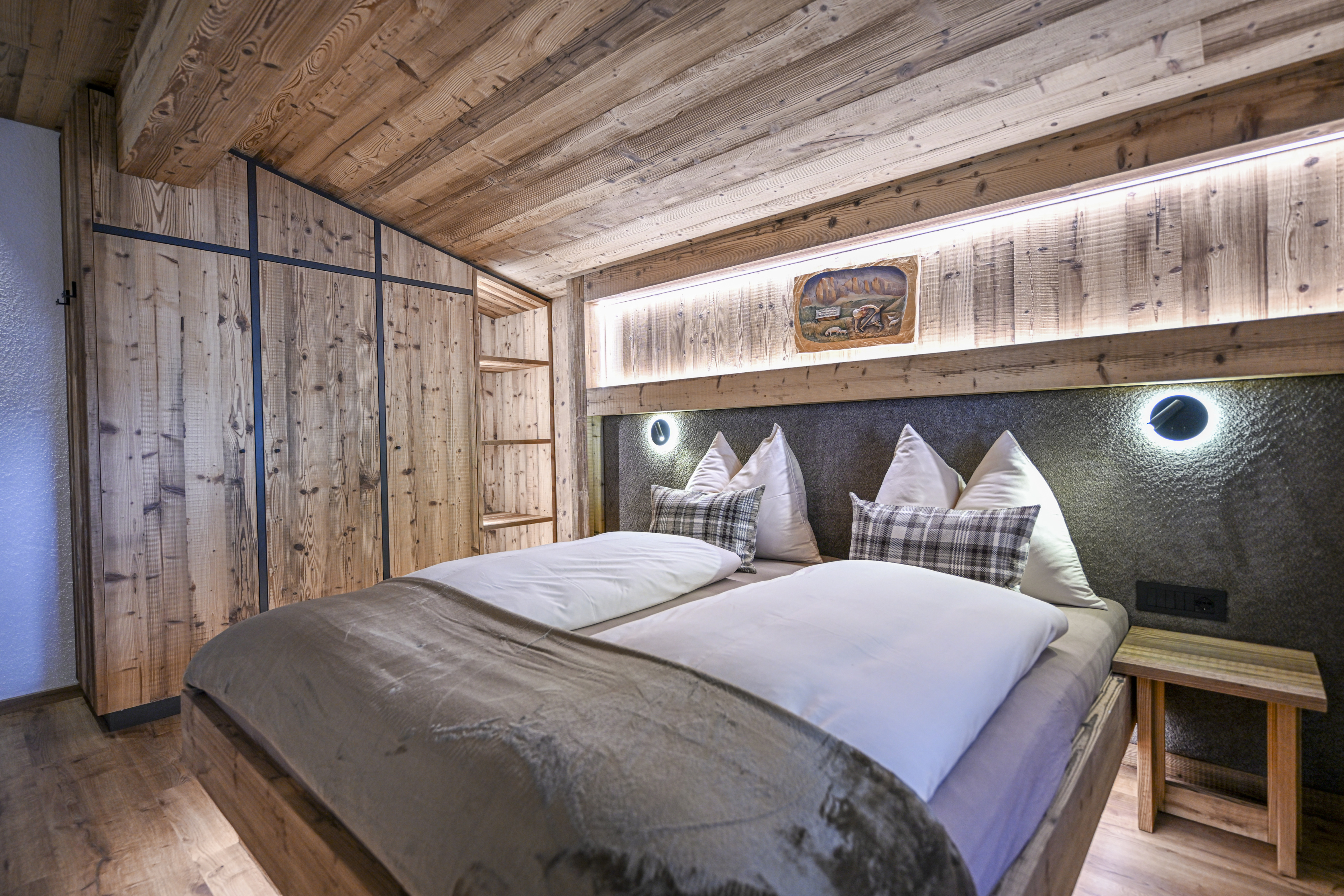 Puez - Two-Bedroom apartment with private sauna and panoramic balcony – Santa Cristina, Val Gardena · 2 Sleeping room