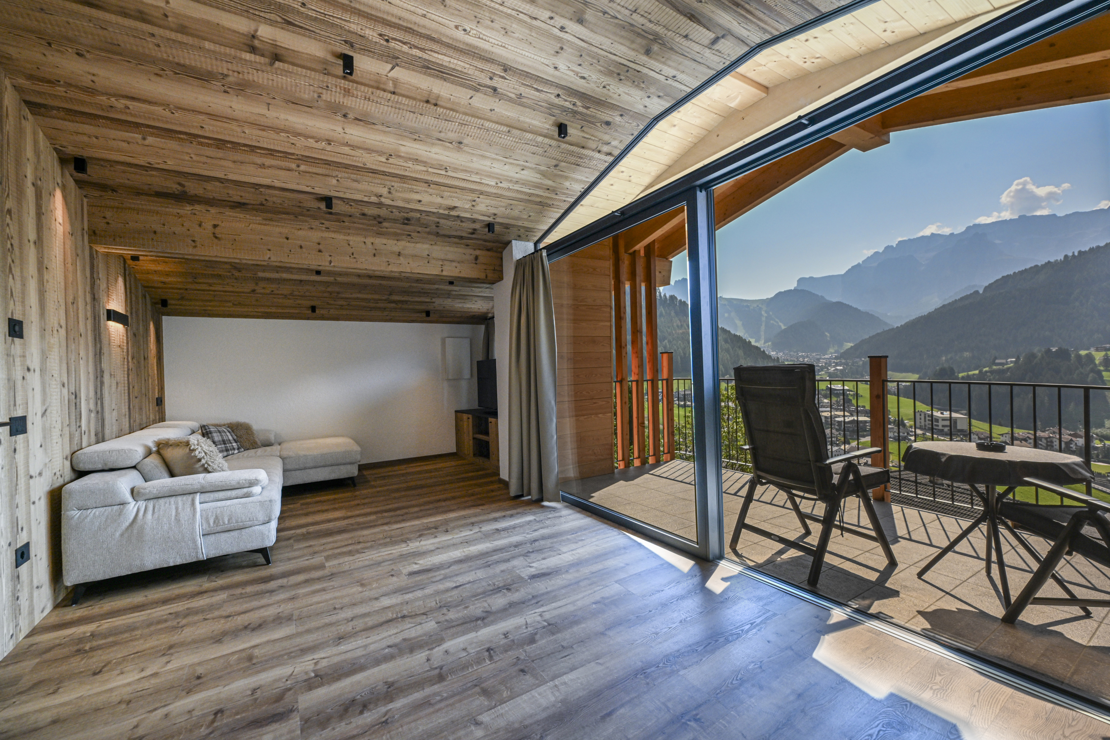 Puez - Two-Bedroom apartment with private sauna and panoramic balcony – Santa Cristina, Val Gardena · 2 Sleeping room