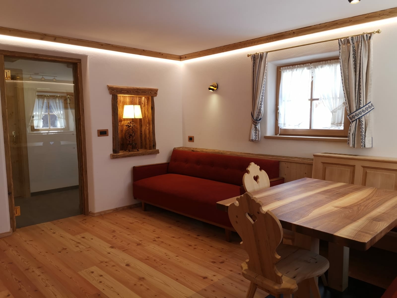 Ferienwohnung mit 2 Schlafzimmern und Terrasse – St. Ulrich, Gröden · 2 Schlafzimmer