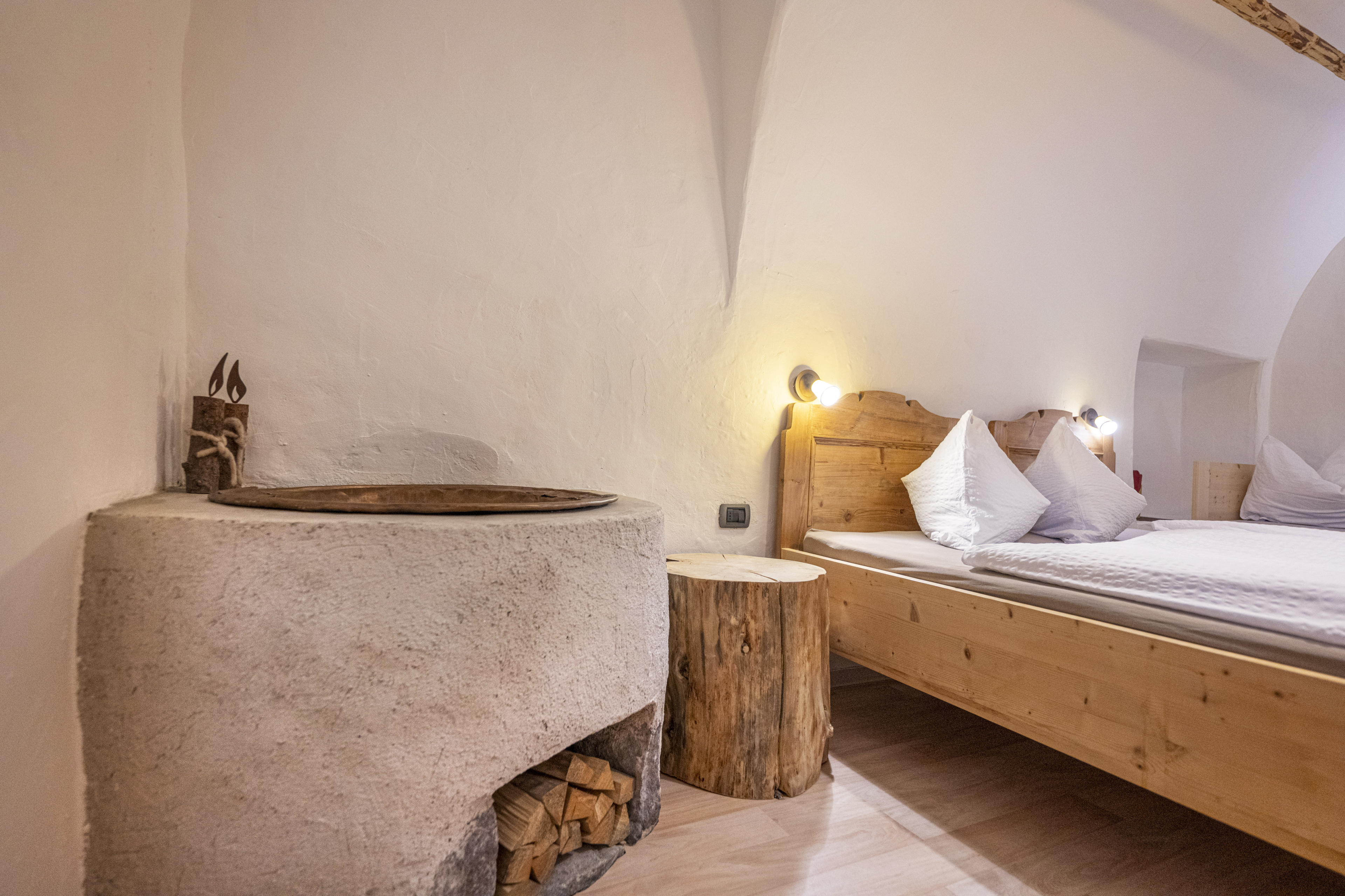 Original Tyrolean Two-Bedroom Apartment with terrace and mountain view – Ortisei, Val Gardena · 2 Sleeping room