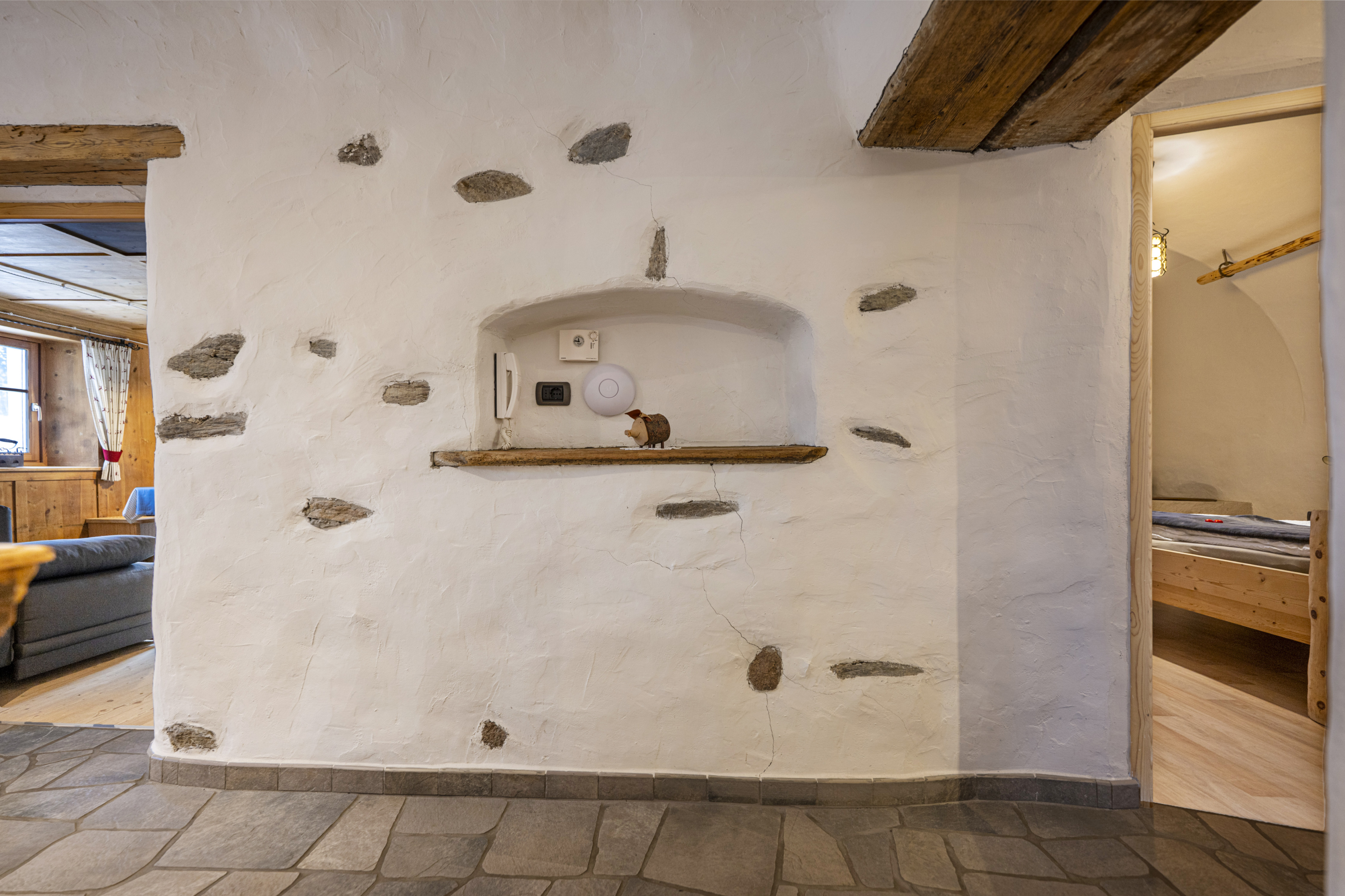 Original Tyrolean Two-Bedroom Apartment with terrace and mountain view – Ortisei, Val Gardena · 2 Sleeping room