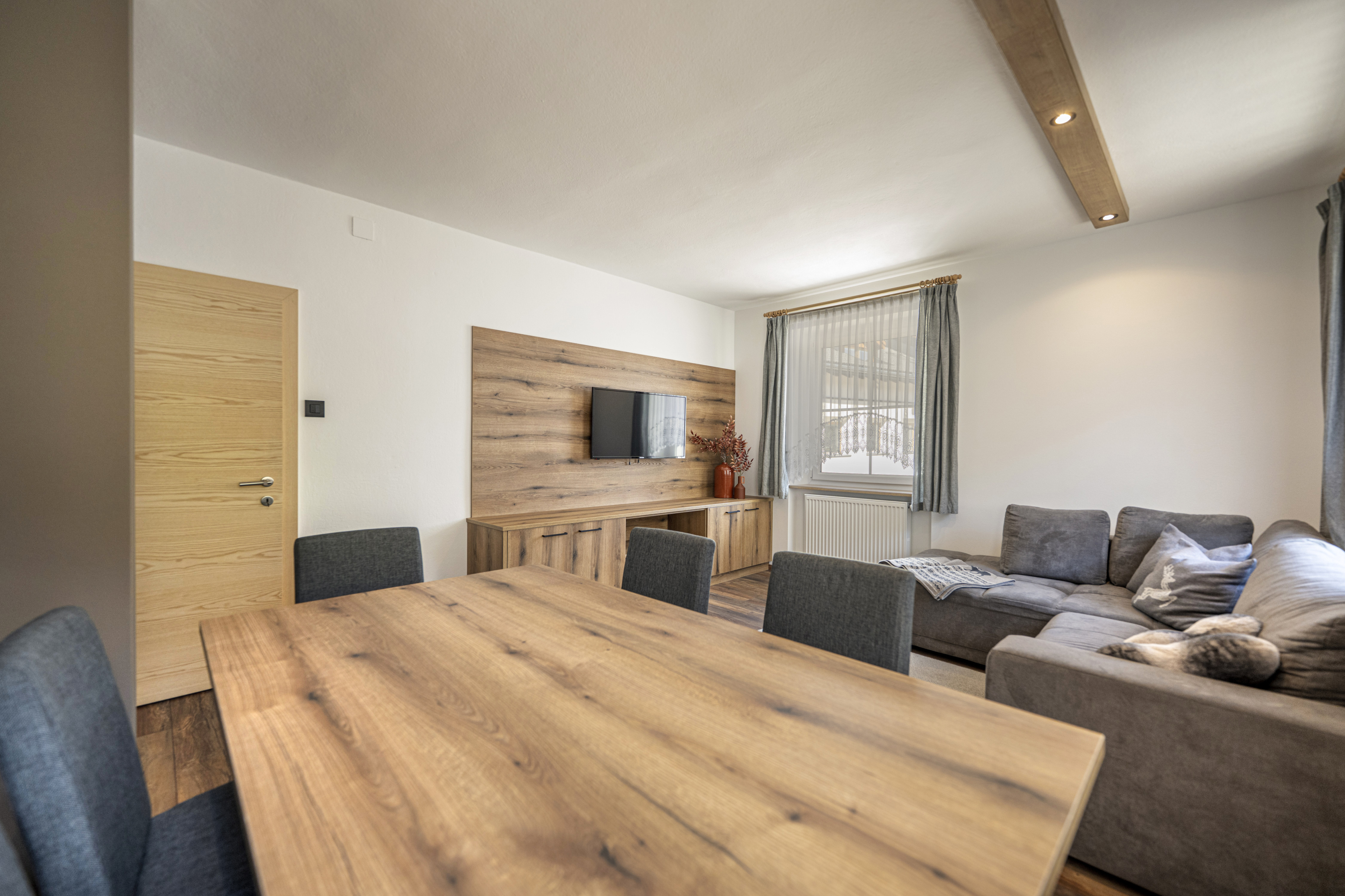 Geräumige Ferienwohnung mit 3 Schlafzimmern und Balkon – St. Ulrich, Gröden · 3 Schlafzimmer
