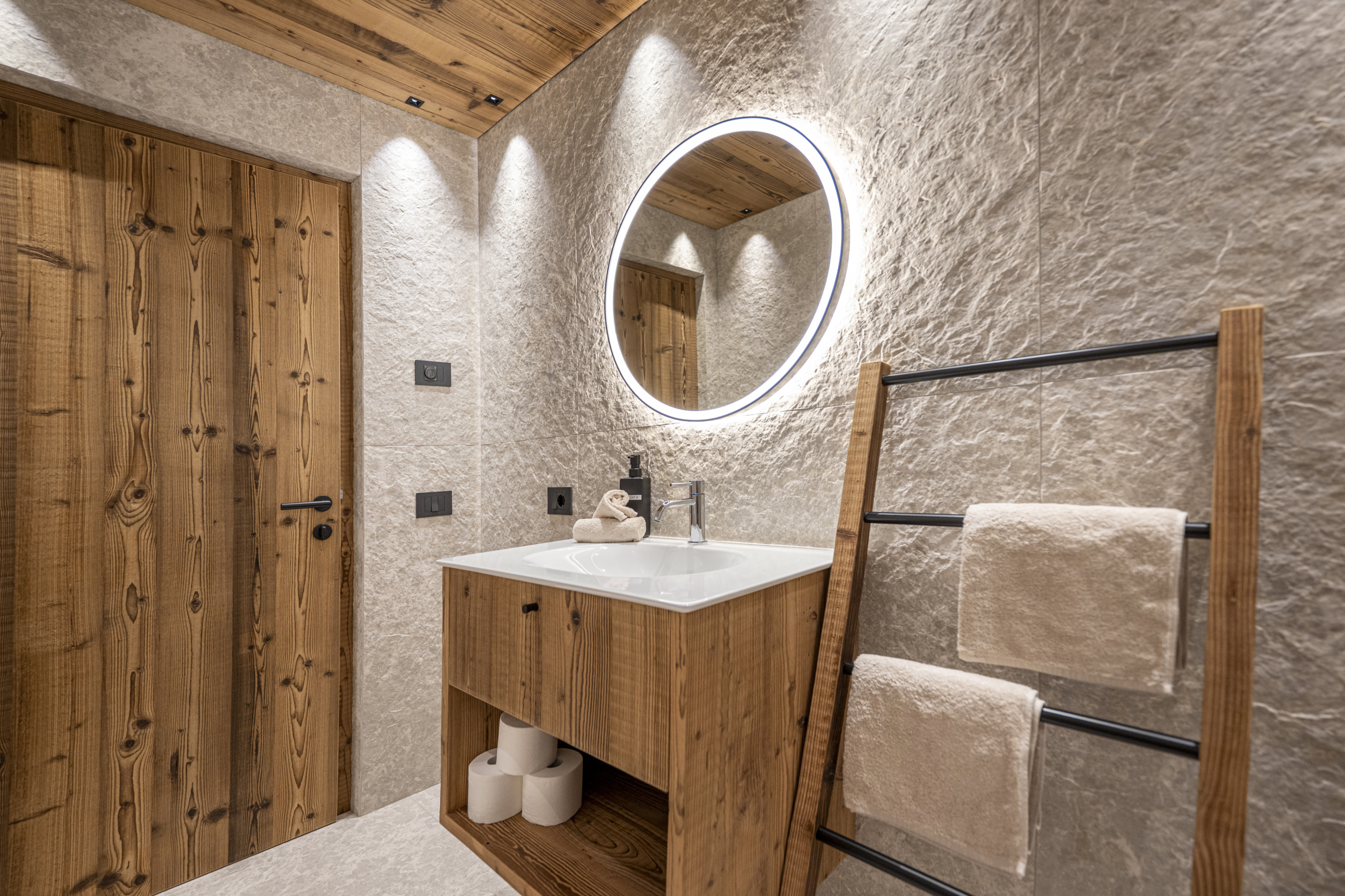 Odles - One-Bedroom apartment with Private Sauna and Garden Access – Santa Cristina, Val Gardena · 1 Sleeping room