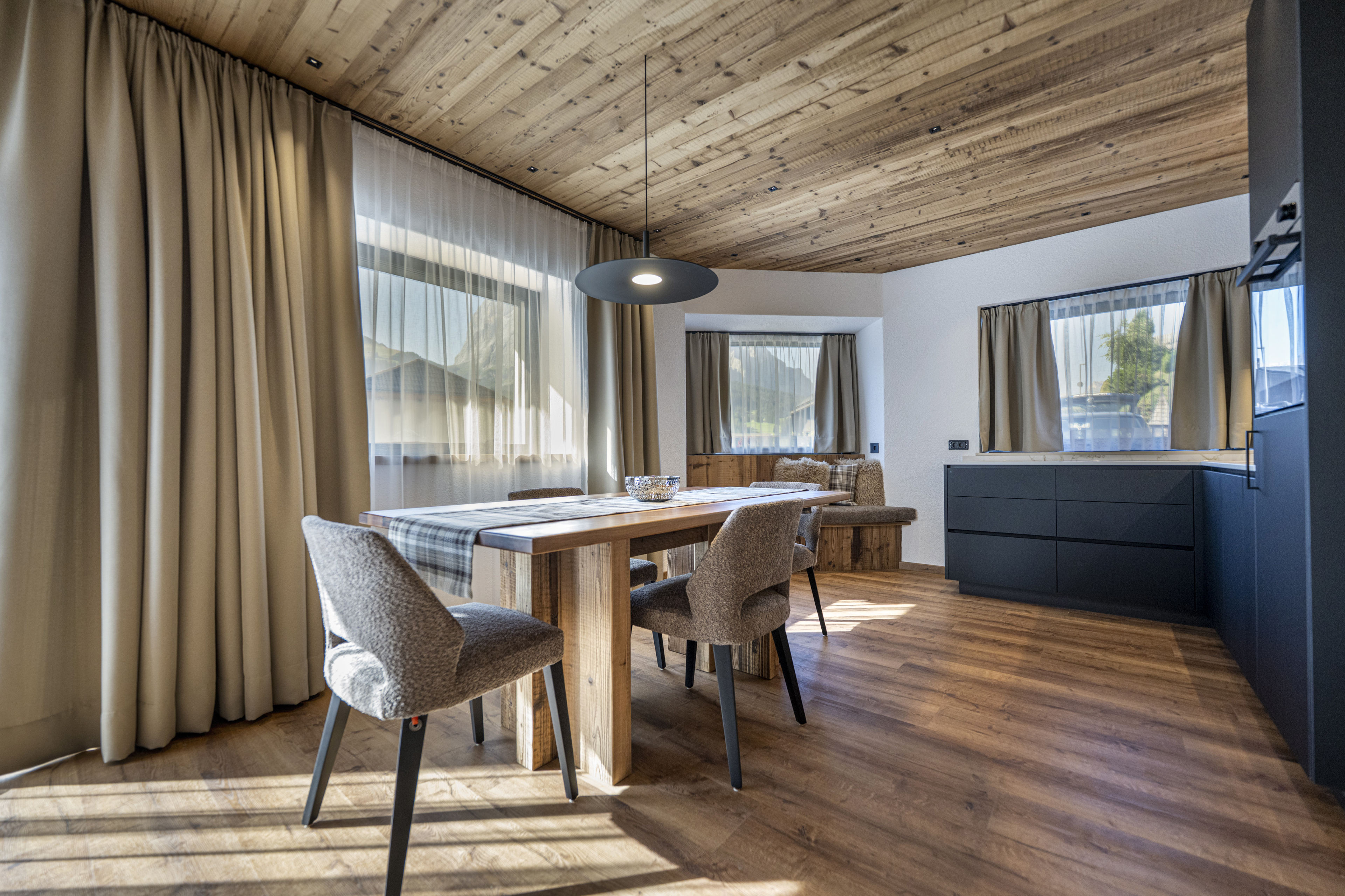 Odles - One-Bedroom apartment with Private Sauna and Garden Access – Santa Cristina, Val Gardena · 1 Sleeping room