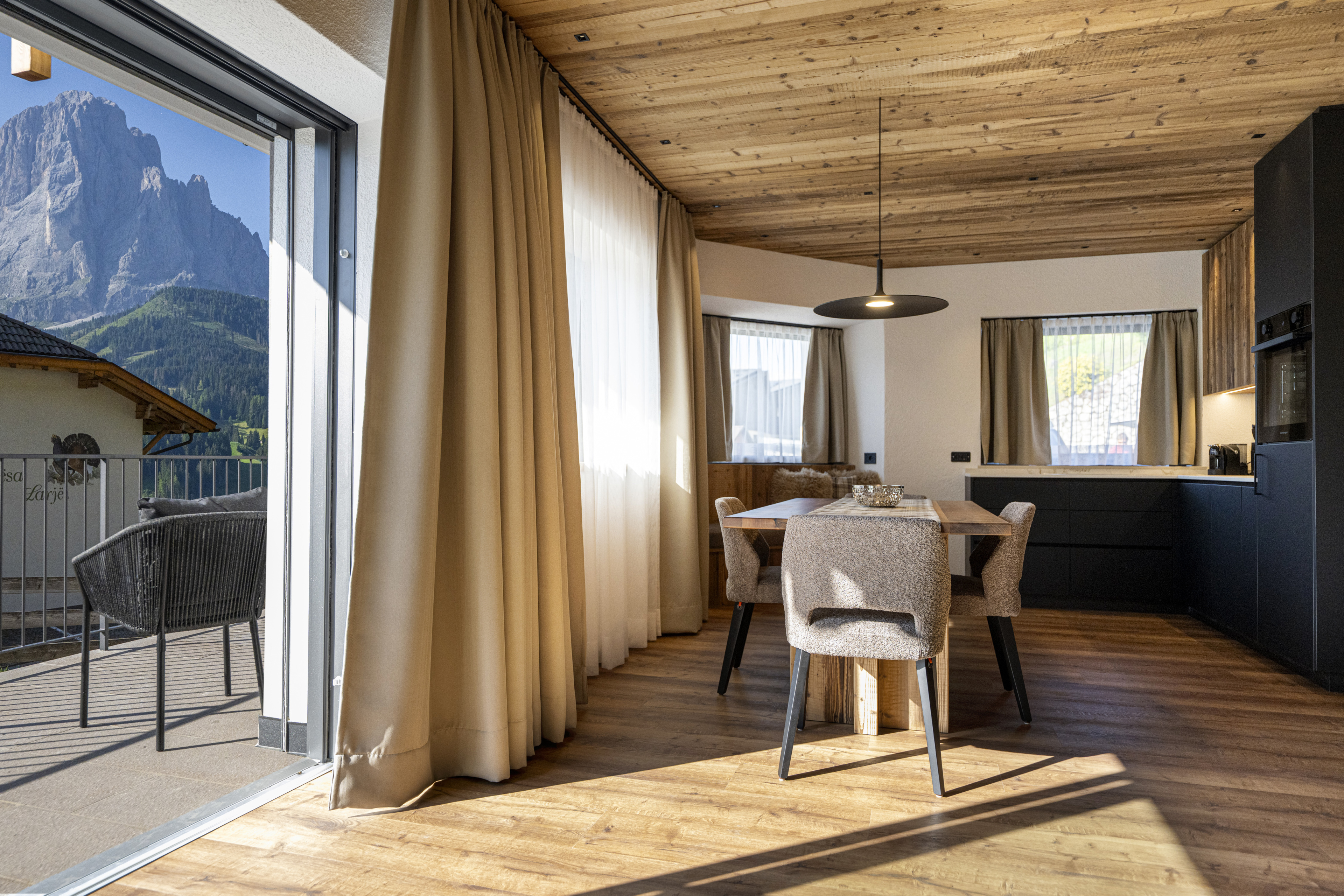 Odles - One-Bedroom apartment with Private Sauna and Garden Access – Santa Cristina, Val Gardena · 1 Sleeping room