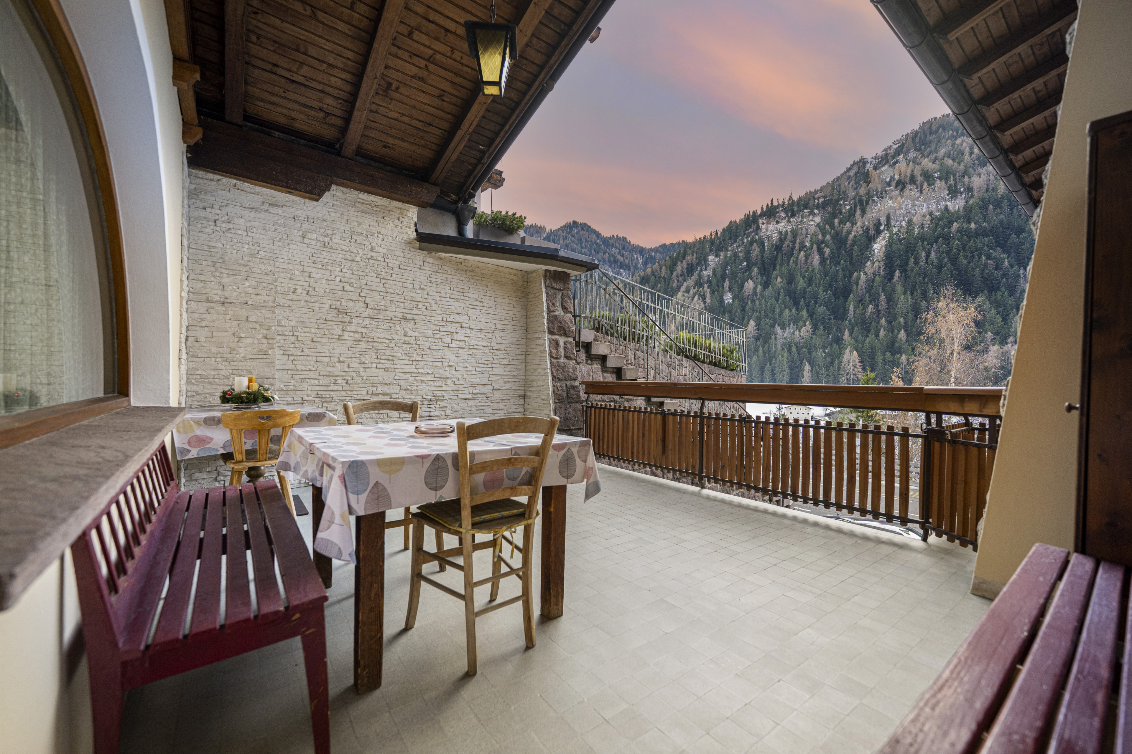 Ferienwohnung mit 3 Schlafzimmer und Balkon – St. Ulrich, Gröden · 3 Schlafzimmer