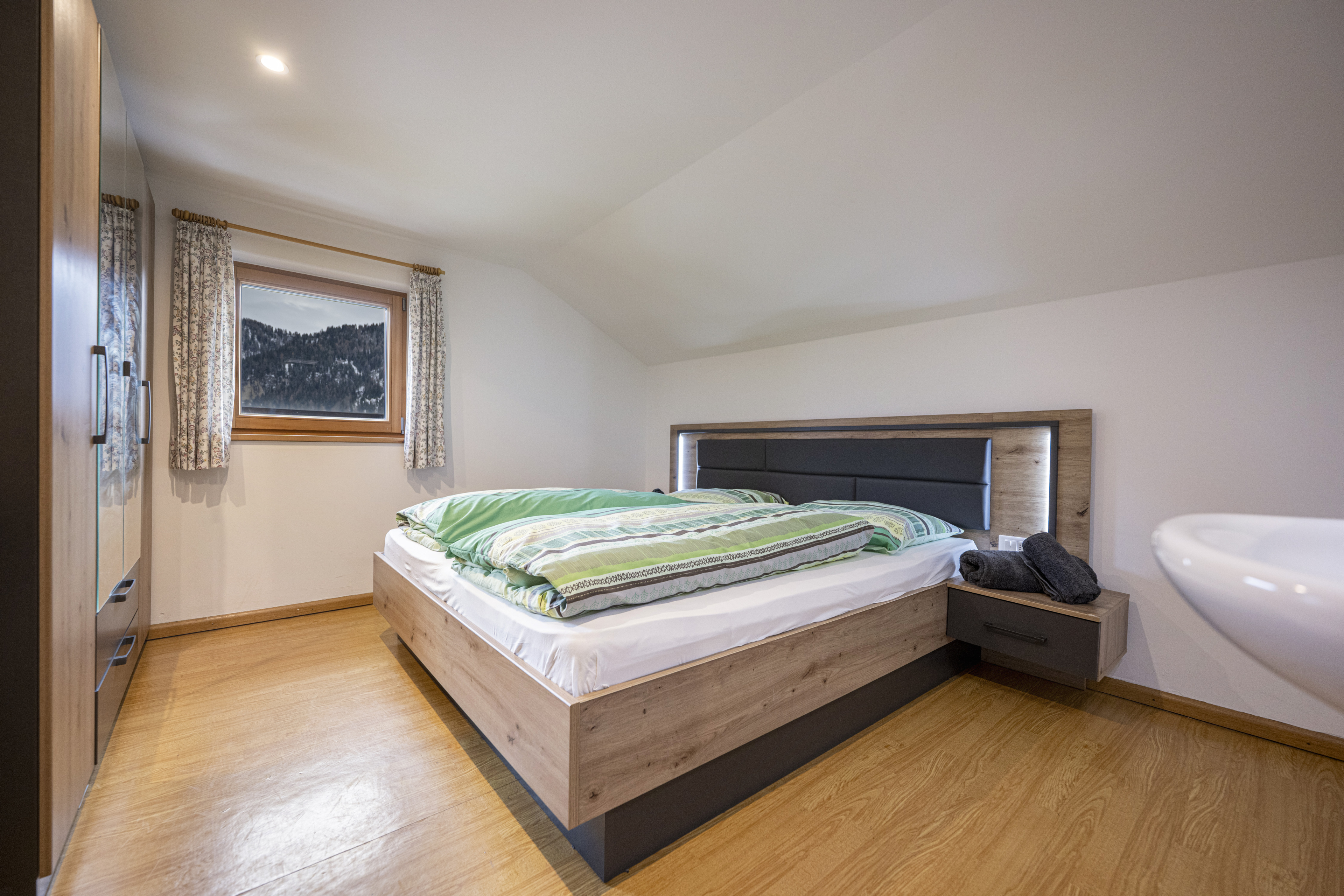 Ferienwohnung mit 2 Schlafzimmern und Garten – St. Ulrich, Gröden · 2 Schlafzimmer