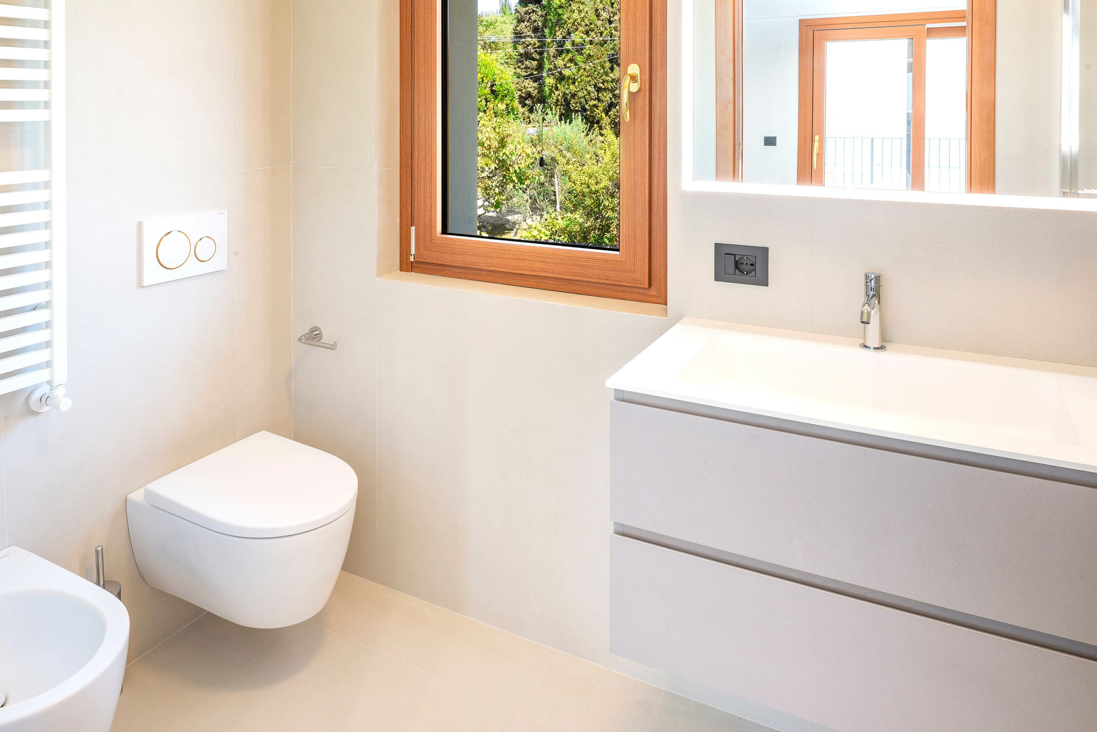 Elegante Villa con giardino e vasca idromassaggio esterna – Bardolino, Bardolino e dintorni · 4 Camera da letto