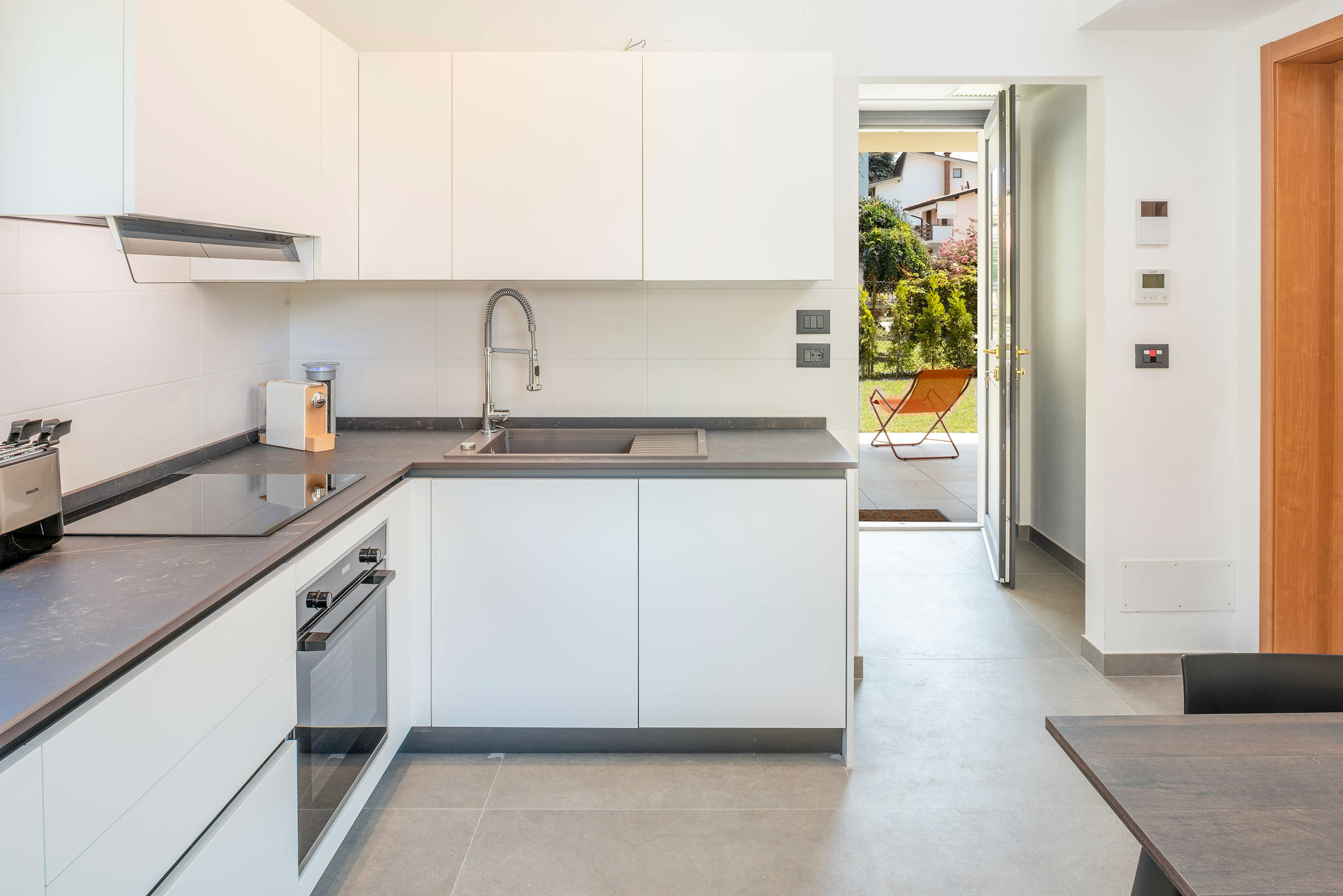 Elegante Villa con giardino e vasca idromassaggio esterna – Bardolino, Bardolino e dintorni · 4 Camera da letto