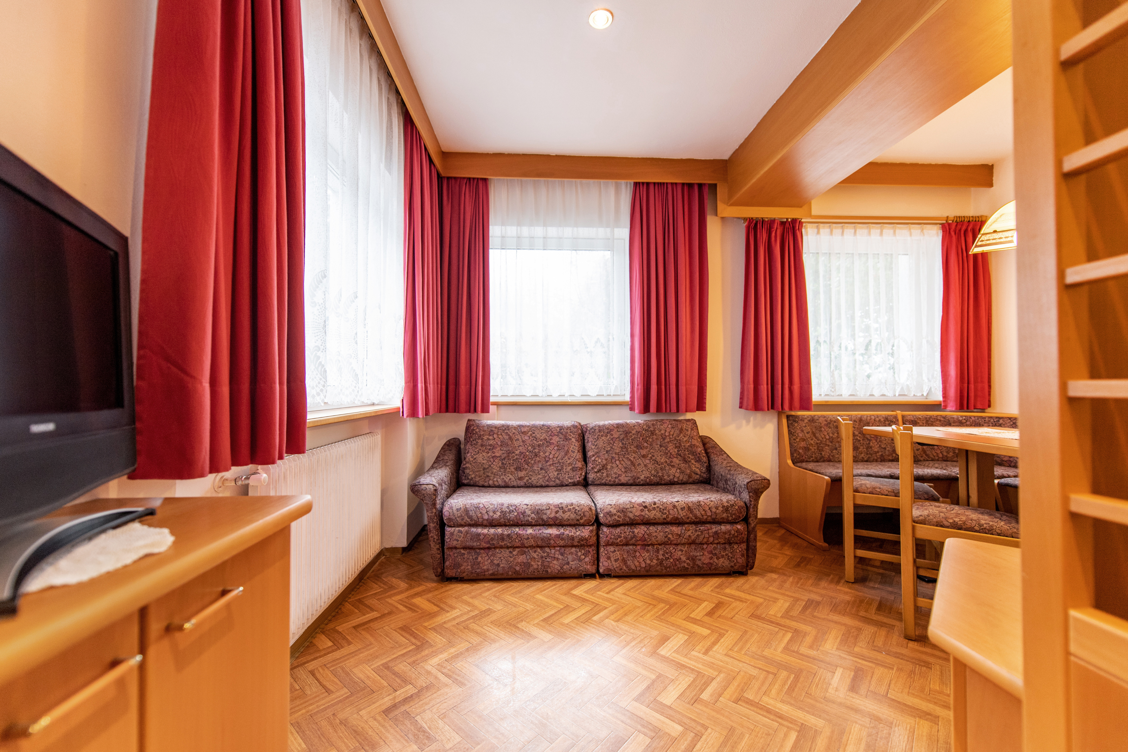 Ferienwohnung mit 1 Schlafzimmer – Wolkenstein, Gröden · 1 Schlafzimmer