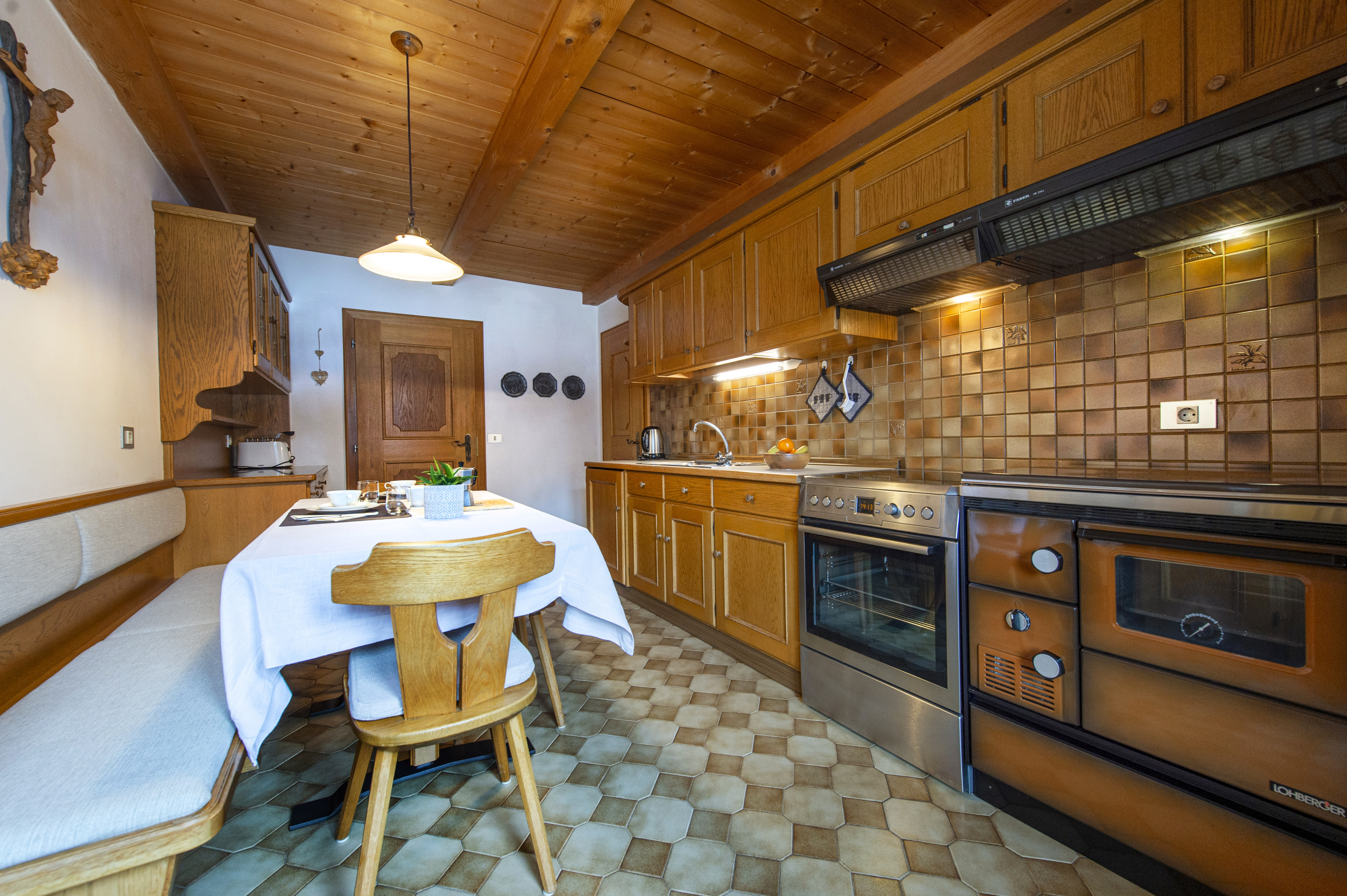 Ferienwohnung mit 3 Schlafzimmern und Panoramabalkon – St. Ulrich, Gröden · 3 Schlafzimmer