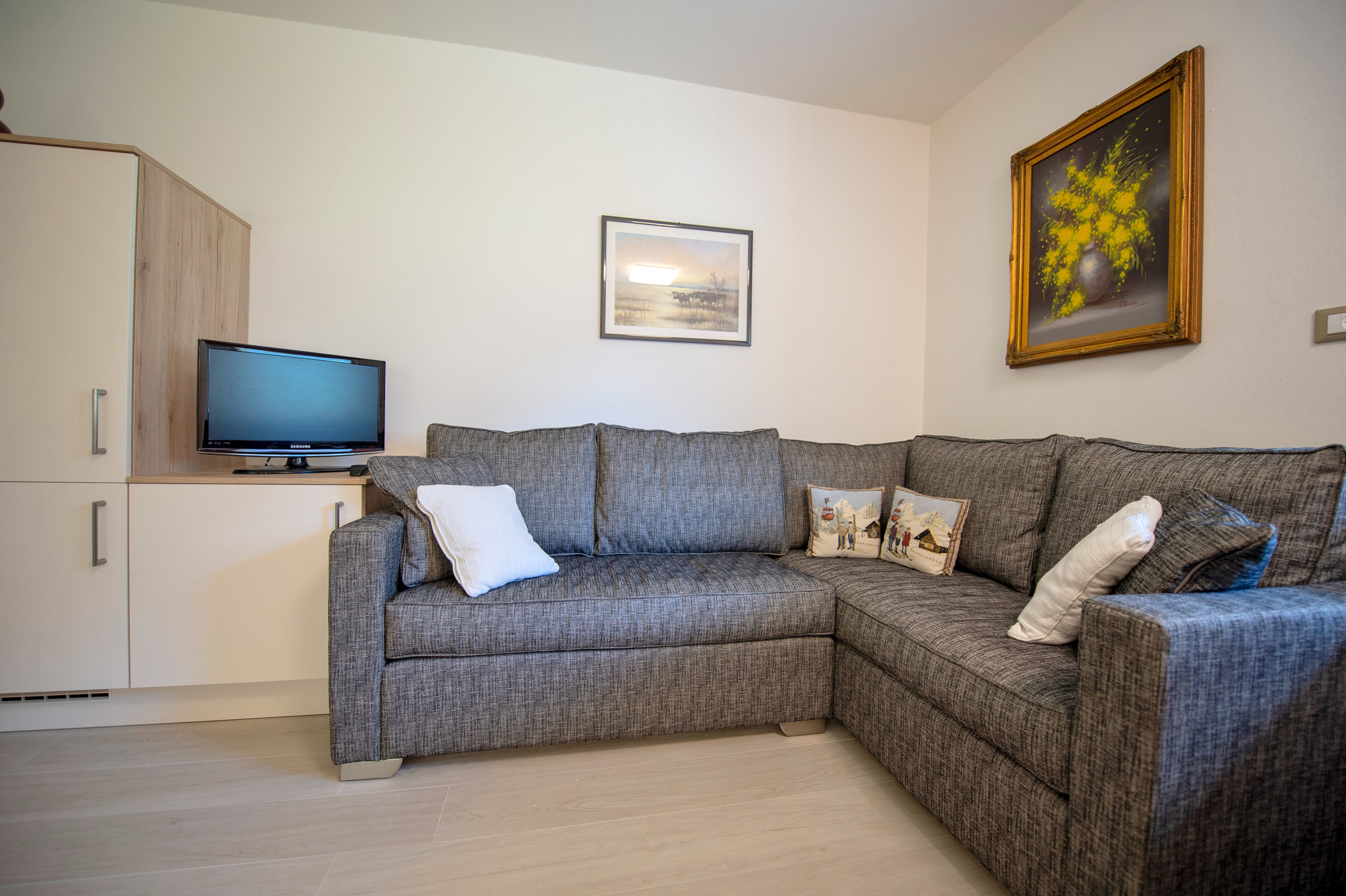 Ferienwohnung mit 2 Schlafzimmer und Garten – St. Ulrich, Gröden · 2 Schlafzimmer