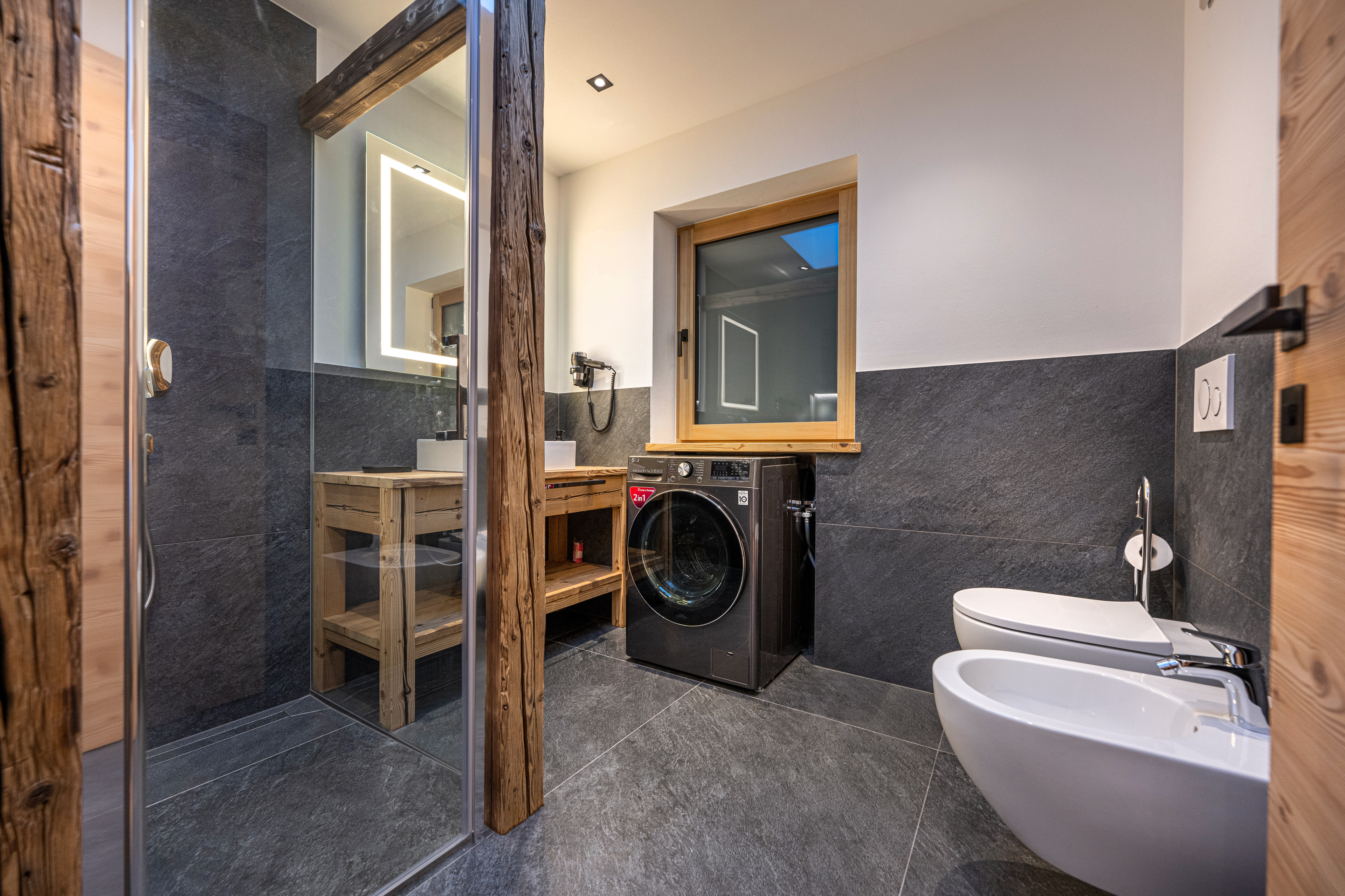 Ferienwohnung mit 3 Schlafzimmer und Garten – St. Ulrich, Gröden · 3 Schlafzimmer
