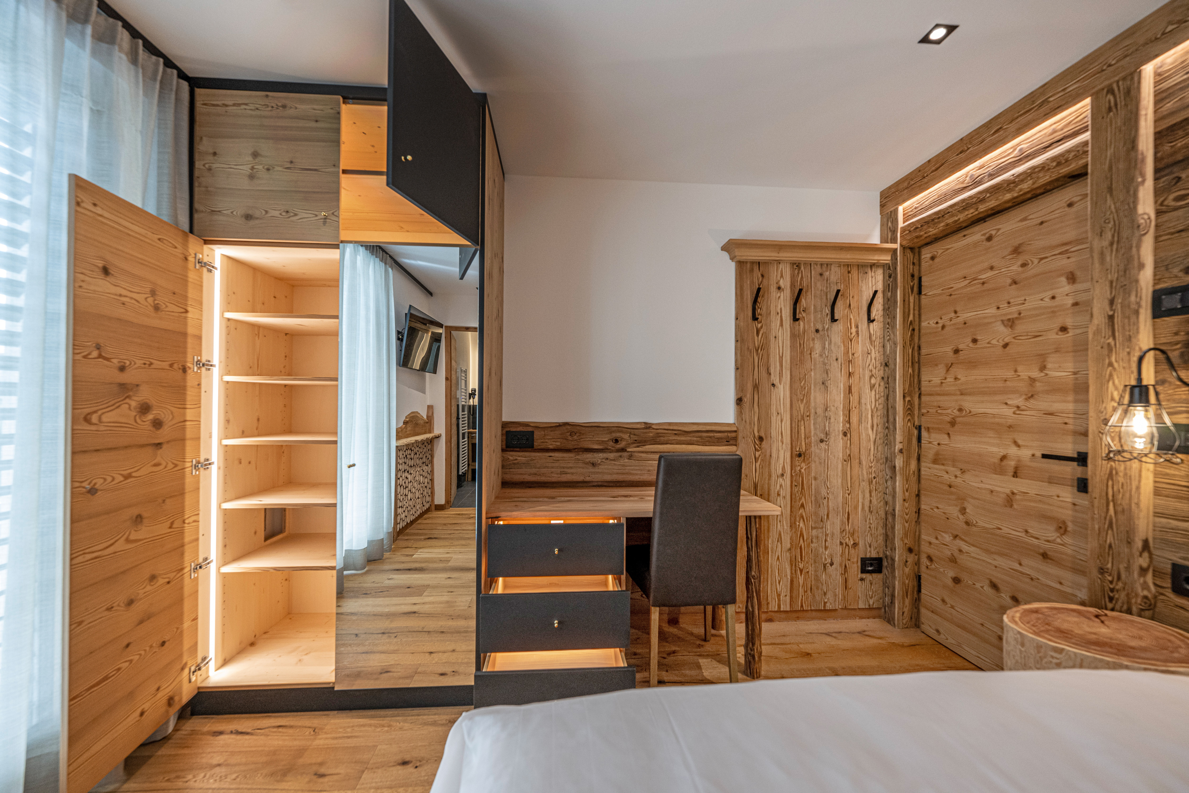 Ferienwohnung mit 3 Schlafzimmer und Garten – St. Ulrich, Gröden · 3 Schlafzimmer